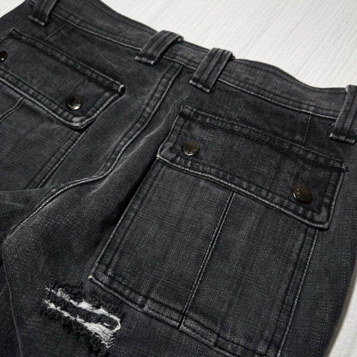Hysteric Glamour 00s hysteric glamour Cropped Denim Pants y2k Size 28" / US 6 / IT 42 - 8 Thumbnail