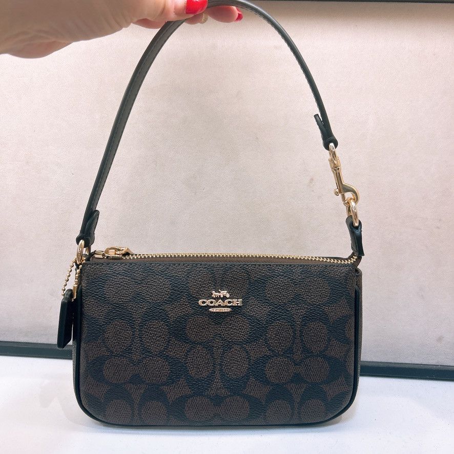 Coach Nolita 19 In Signature Canvas CW426 Size ONE SIZE - 1 Thumbnail