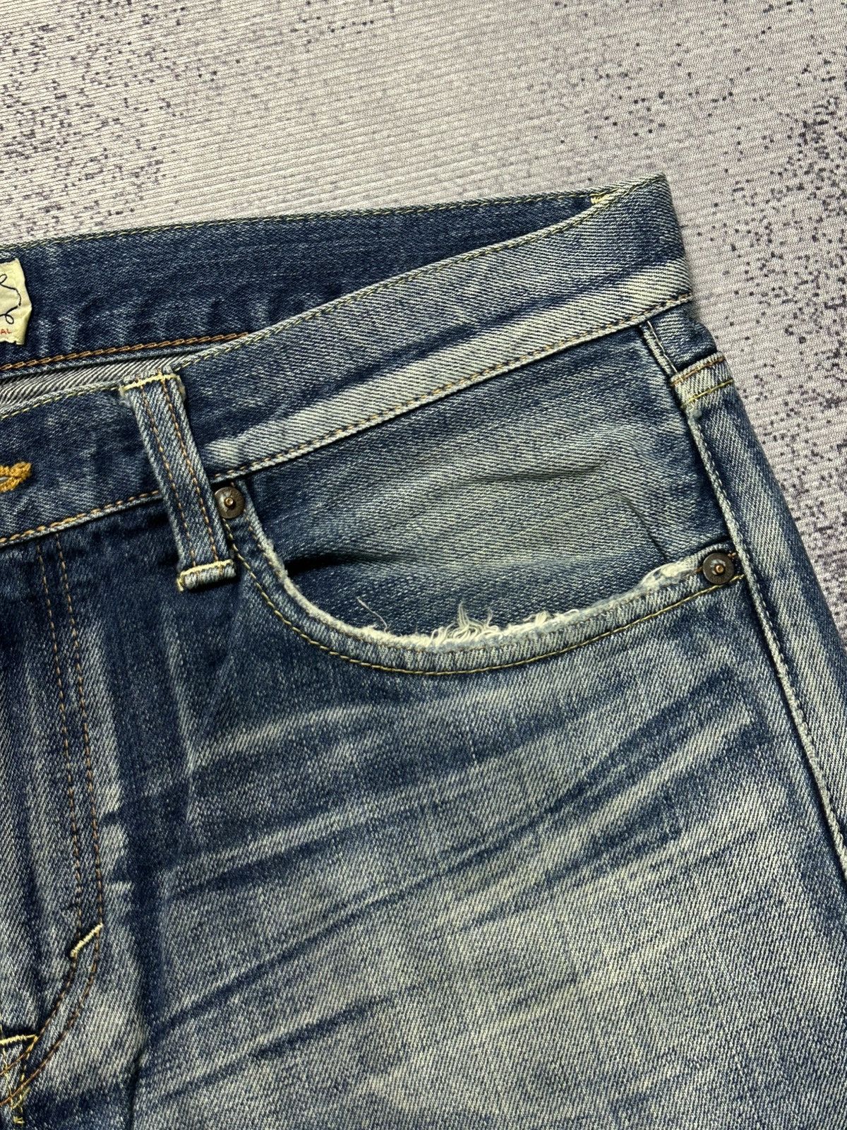 Undercover × Uniqlo 2000s Vintage Edwin 503 Washed Denim Jeans Size 34 Size US 34 / EU 50 - 7 Thumbnail