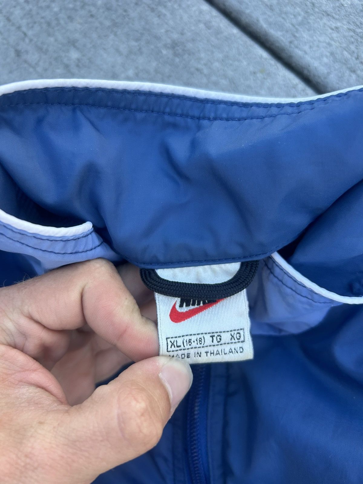 Nike × Vintage Vintage Nike windbreaker Size US XL / EU 56 / 4 - 3 Thumbnail
