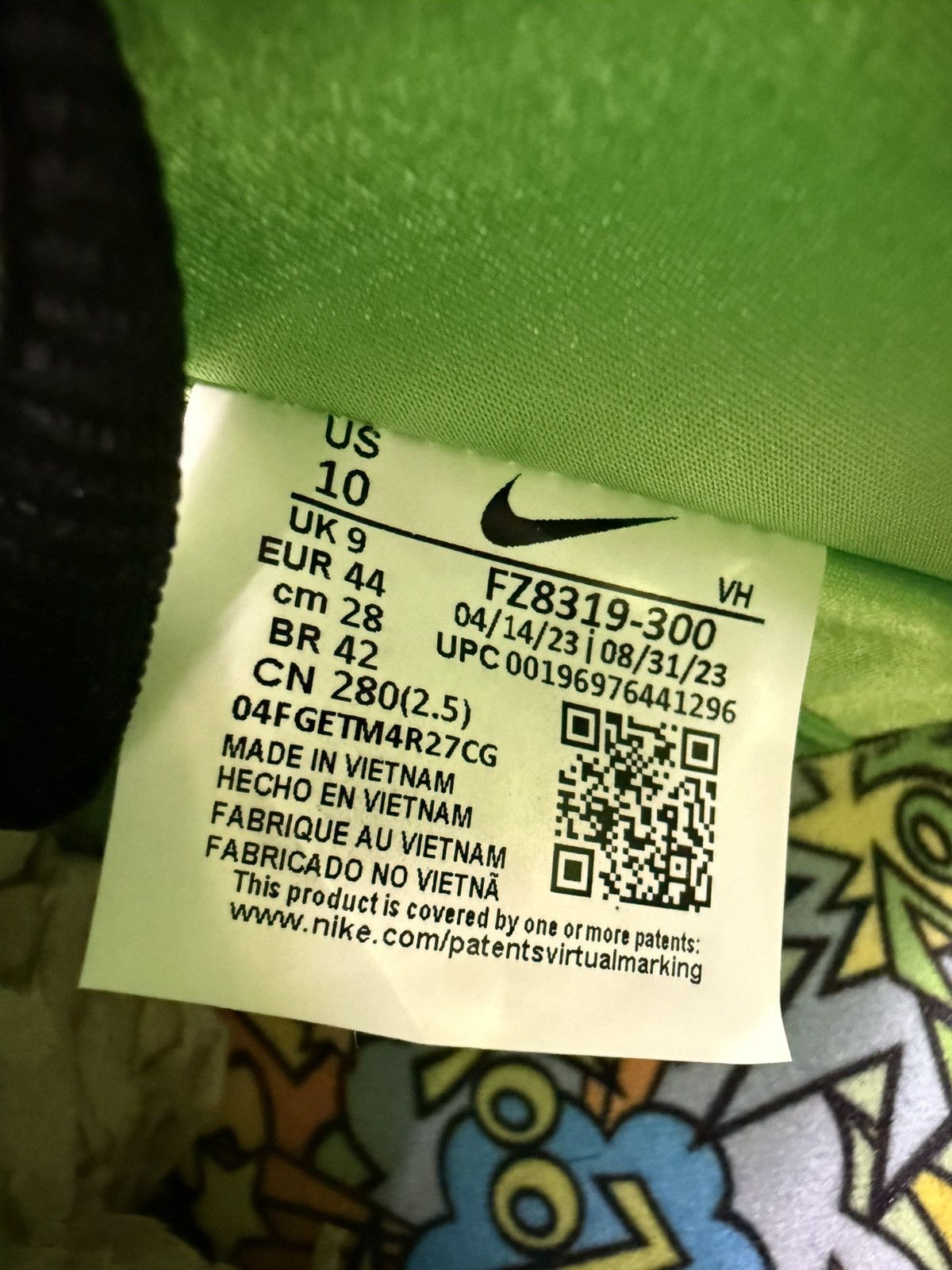 Nike 2023 Nike SB Dunk Low The Powerpuff Girls Buttercup Size US 10 / EU 43 - 9 Thumbnail