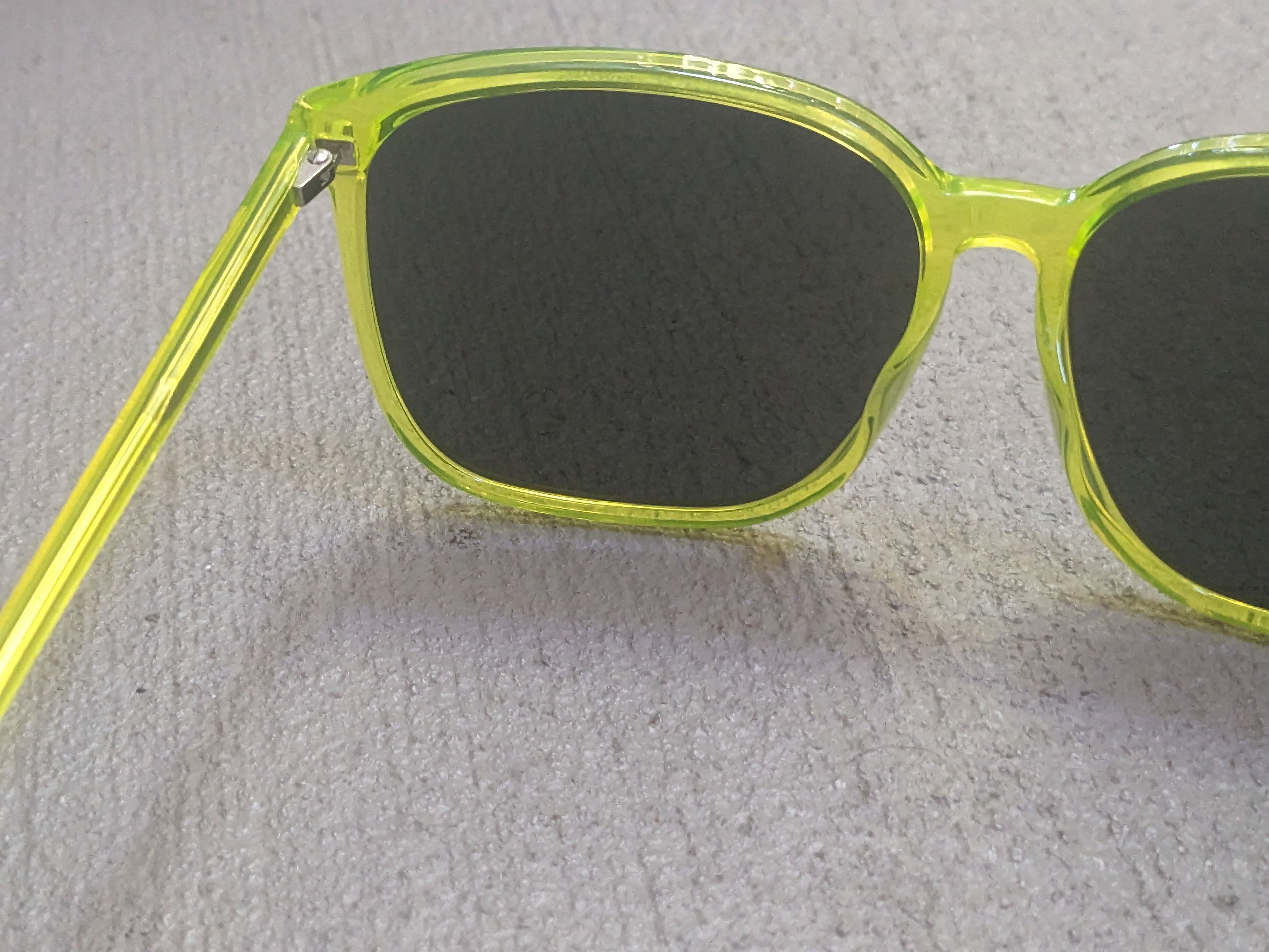 Saint Laurent Paris Saint Laurent Paris SL 37 Sunglasses Green Square SLP YSL Size ONE SIZE - 4 Thumbnail
