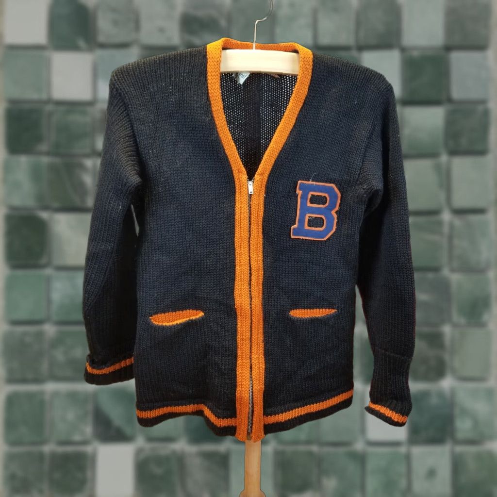 Vintage VINTAGE Rugby KNTG. Mills Talon Zip Up Wool Cardigan SZ 38 Shirt Men Hooded Black Two Tones 90s Theme Mens Size US M / EU 48-50 / 2 - 1 Thumbnail