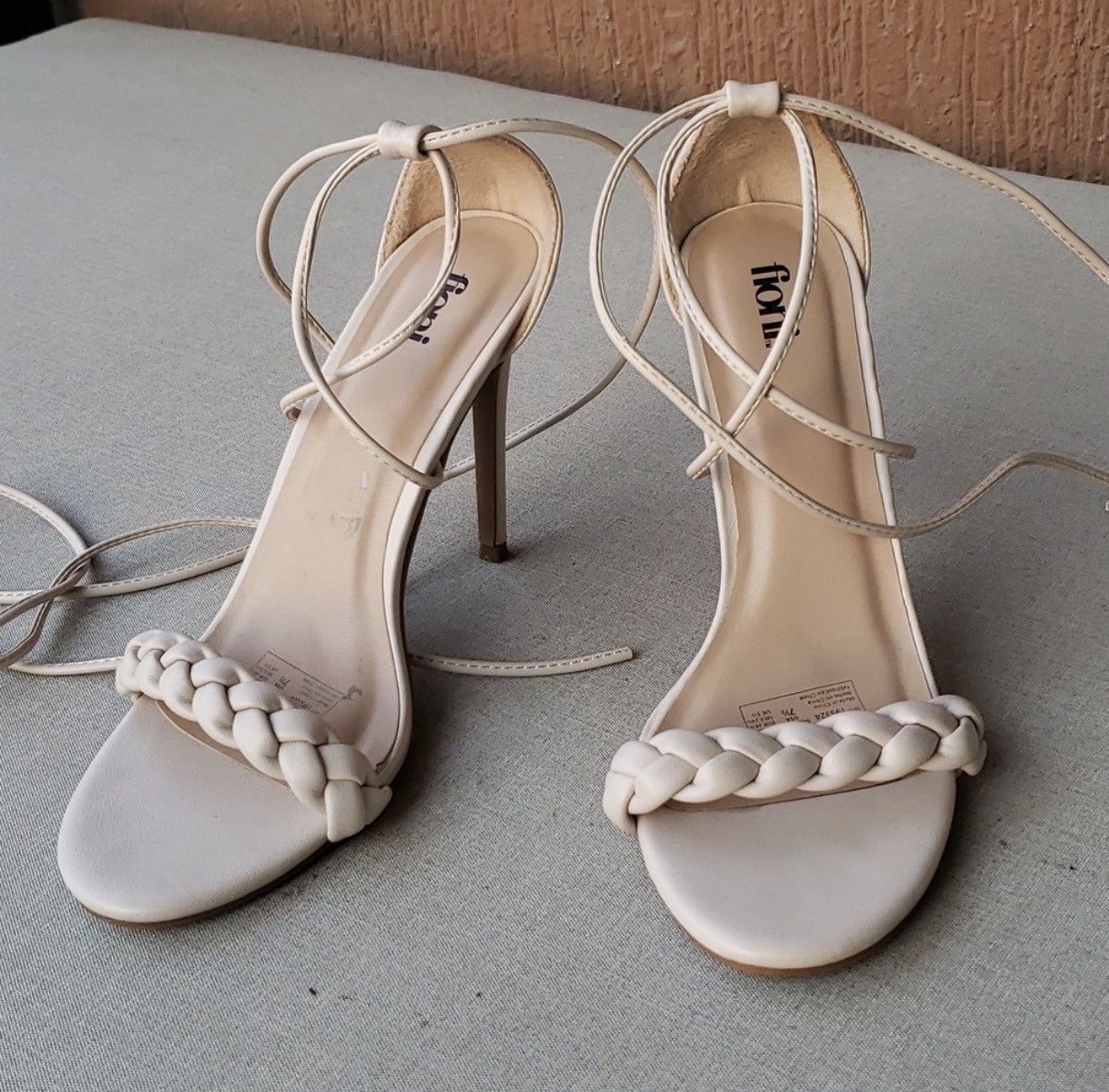 Other Fioni Laced Heels, Size 7.5 Size US 7.5 / IT 37.5 - 4 Thumbnail