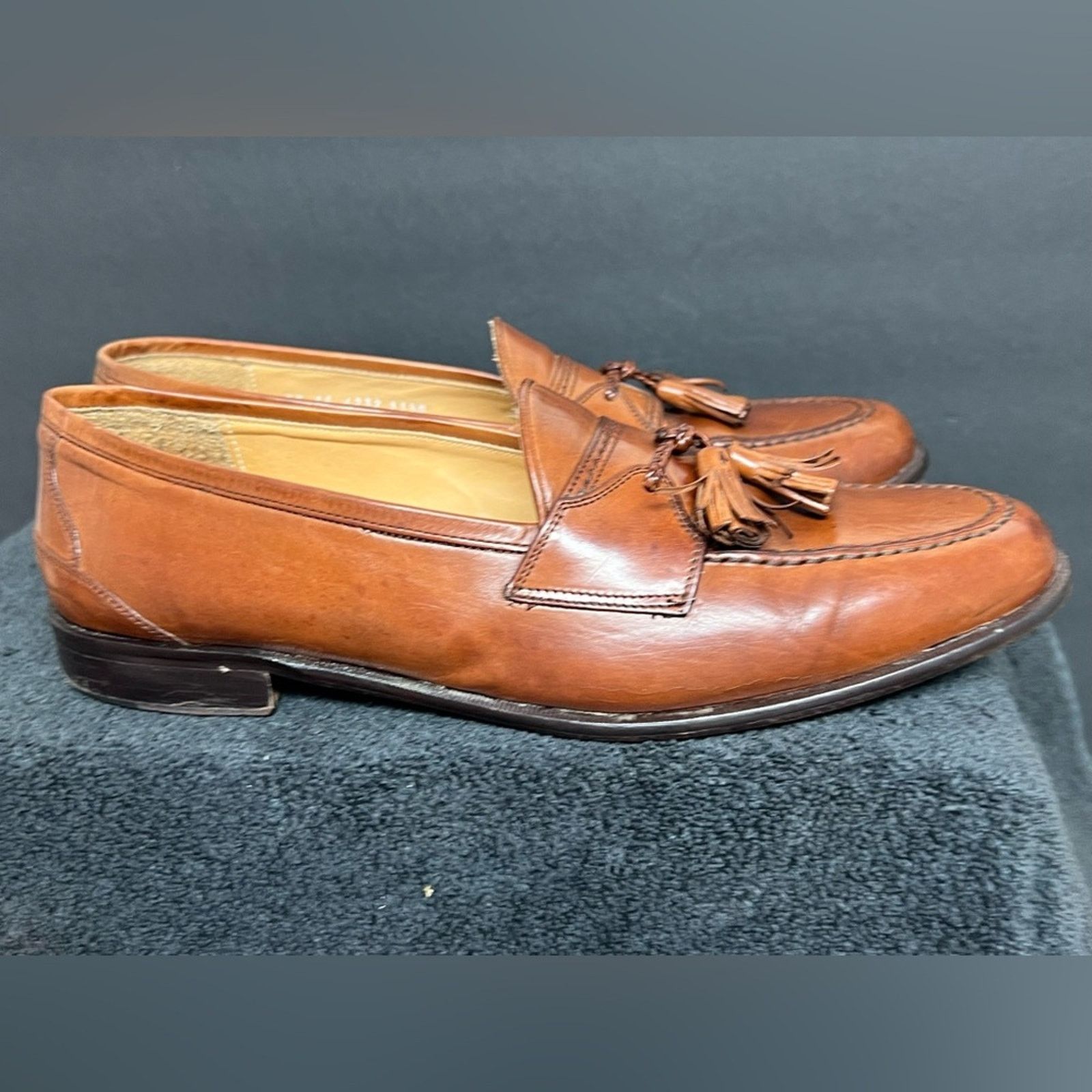 Johnston & Murphy Men’s 11.5 M Johnston Murphy Hayes Tassel Dress Loafers Size US 11.5 / EU 44-45 - 3 Thumbnail