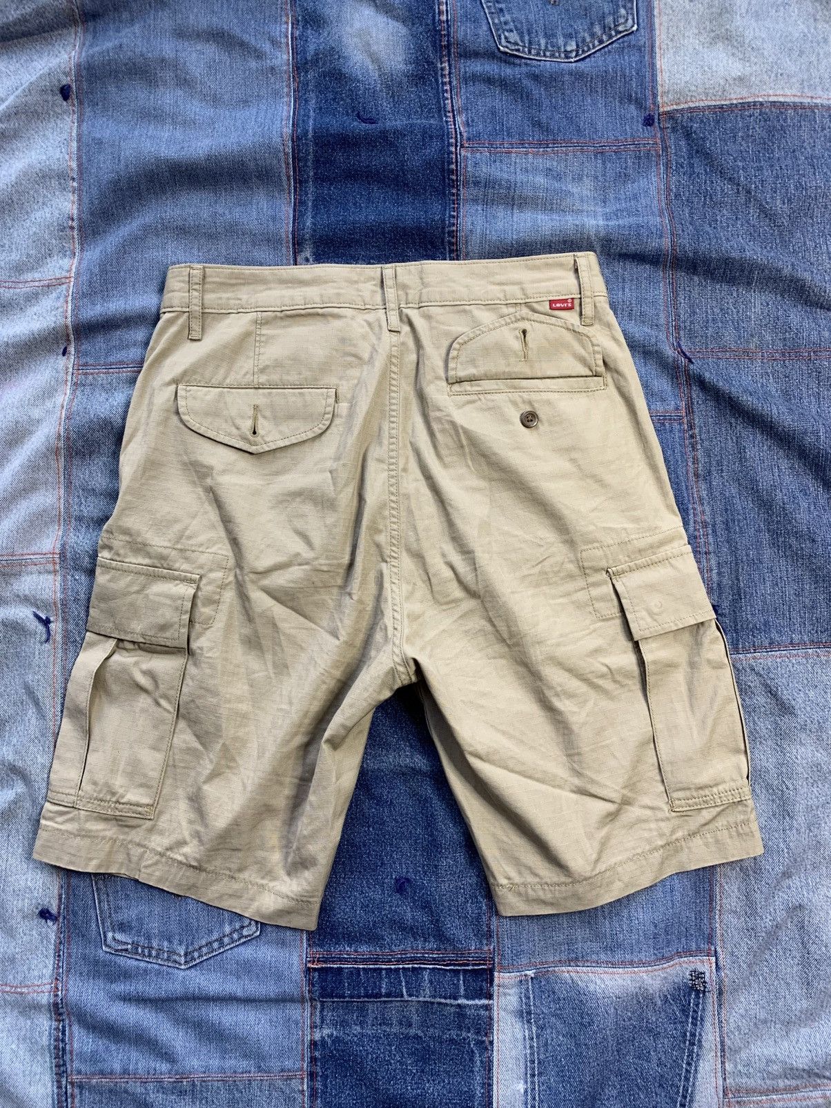 Levi's × Vintage Levi's Cargo Shorts Size US 29 - 2 Thumbnail