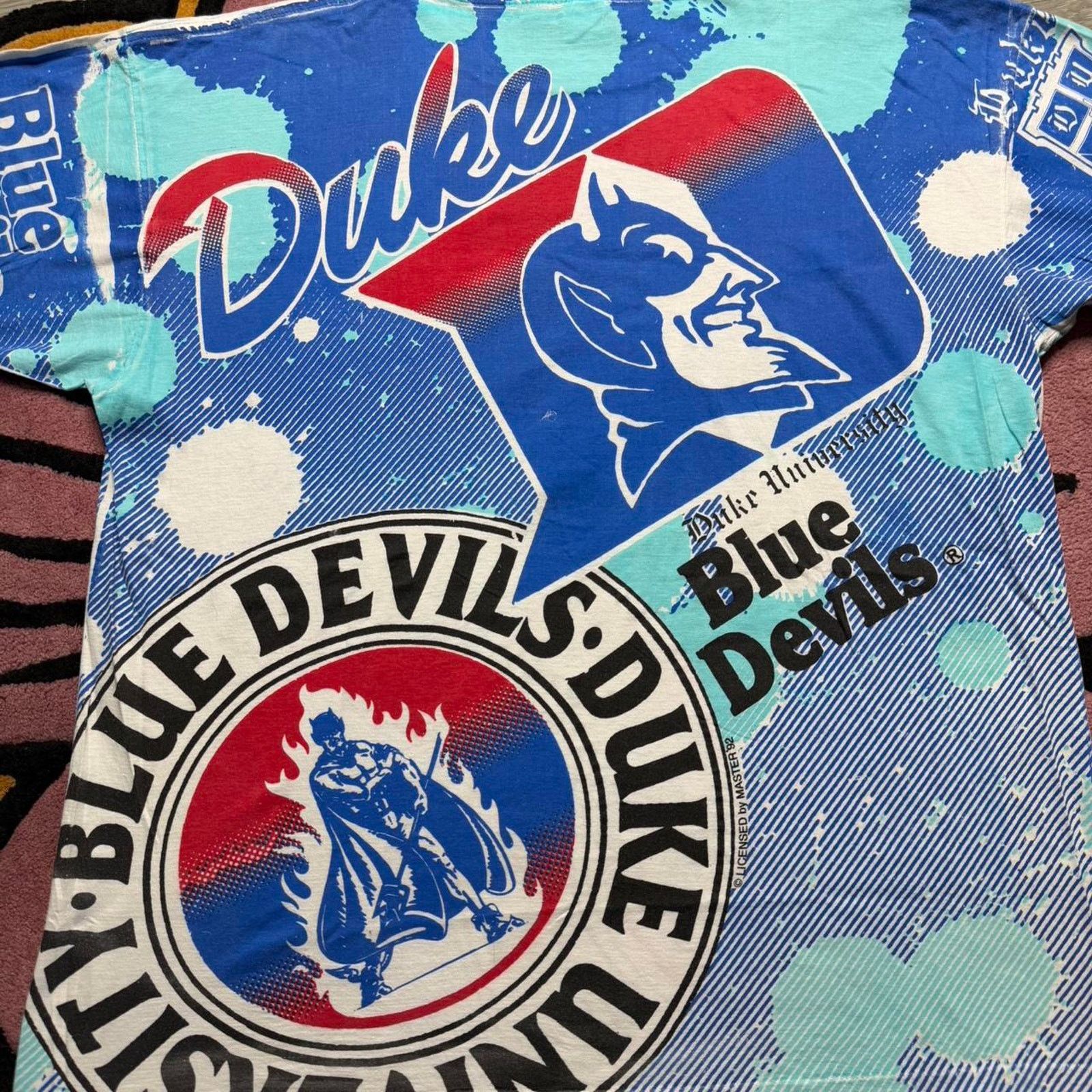NCAA × Vintage Vintage 90’s Duke University Blue Devils AOP Graphic T-shirt Size US XL / EU 56 / 4 - 8 Thumbnail