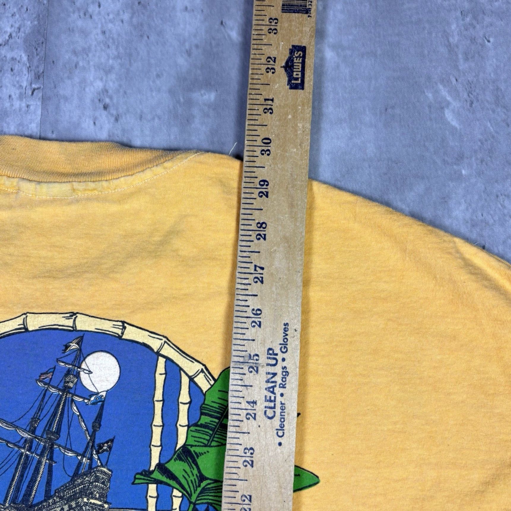 Anvil VINTAGE Seacrets Bar Promo T Shirt Yellow Dyed Single Stitch Adult XL 1990s Art Crew Neck Short Sleeve Cotton Anvil Men Size US XL / EU 56 / 4 - 4 Thumbnail