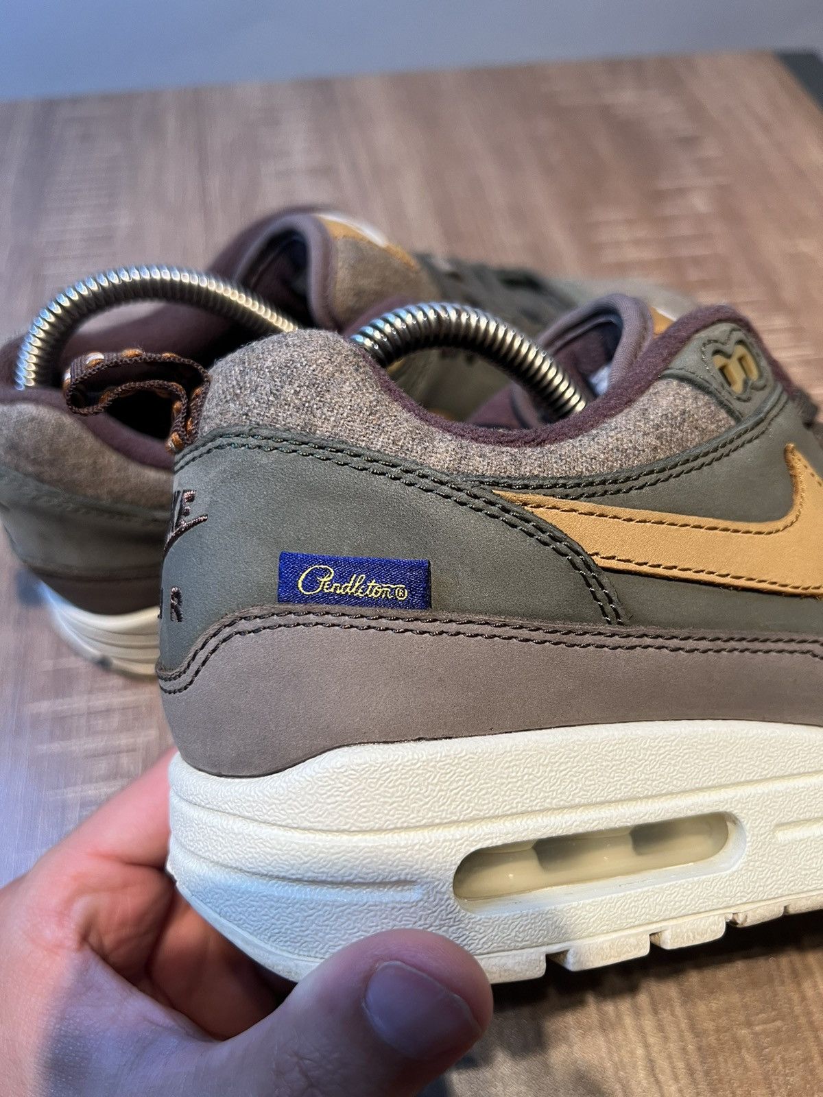 Nike × Pendleton Nike Air Max 1 x Pendleton Fabrics Brown Suede Size 6.5 Size US 6.5 / EU 39-40 - 7 Thumbnail