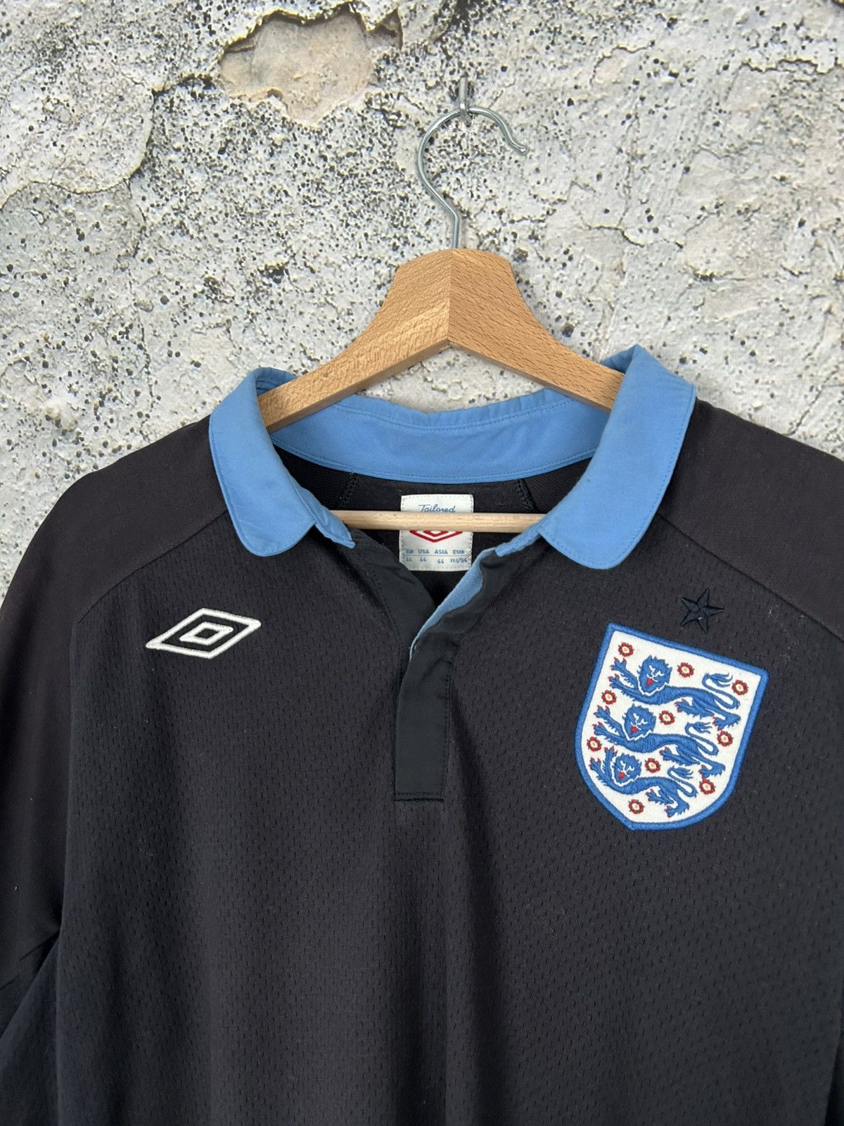 Umbro England Soccer Jersey Umbro Football Sport Vintage Hype Size US L / EU 52-54 / 3 - 3 Thumbnail
