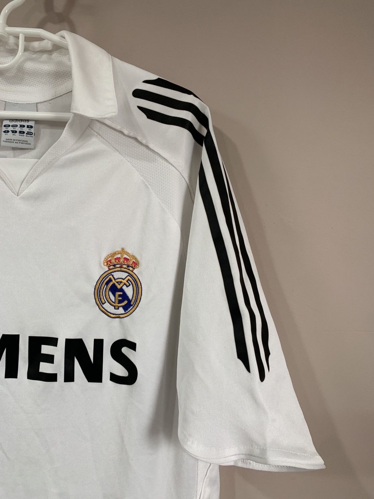 Adidas Real Madrid 2005 Football Shirt Adidas Vintage Soccer RAUL Size US XL / EU 56 / 4 - 4 Thumbnail