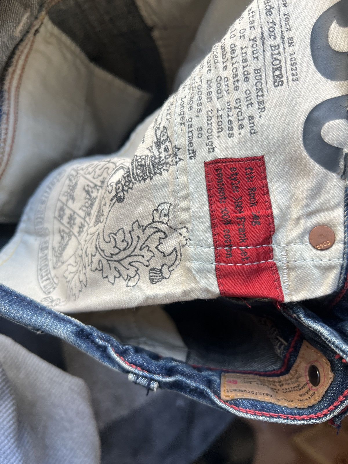 Buckler BUCKLER VINTAGE ROCK LEG DENIM 2010 Size US 30 / EU 46 - 8 Thumbnail