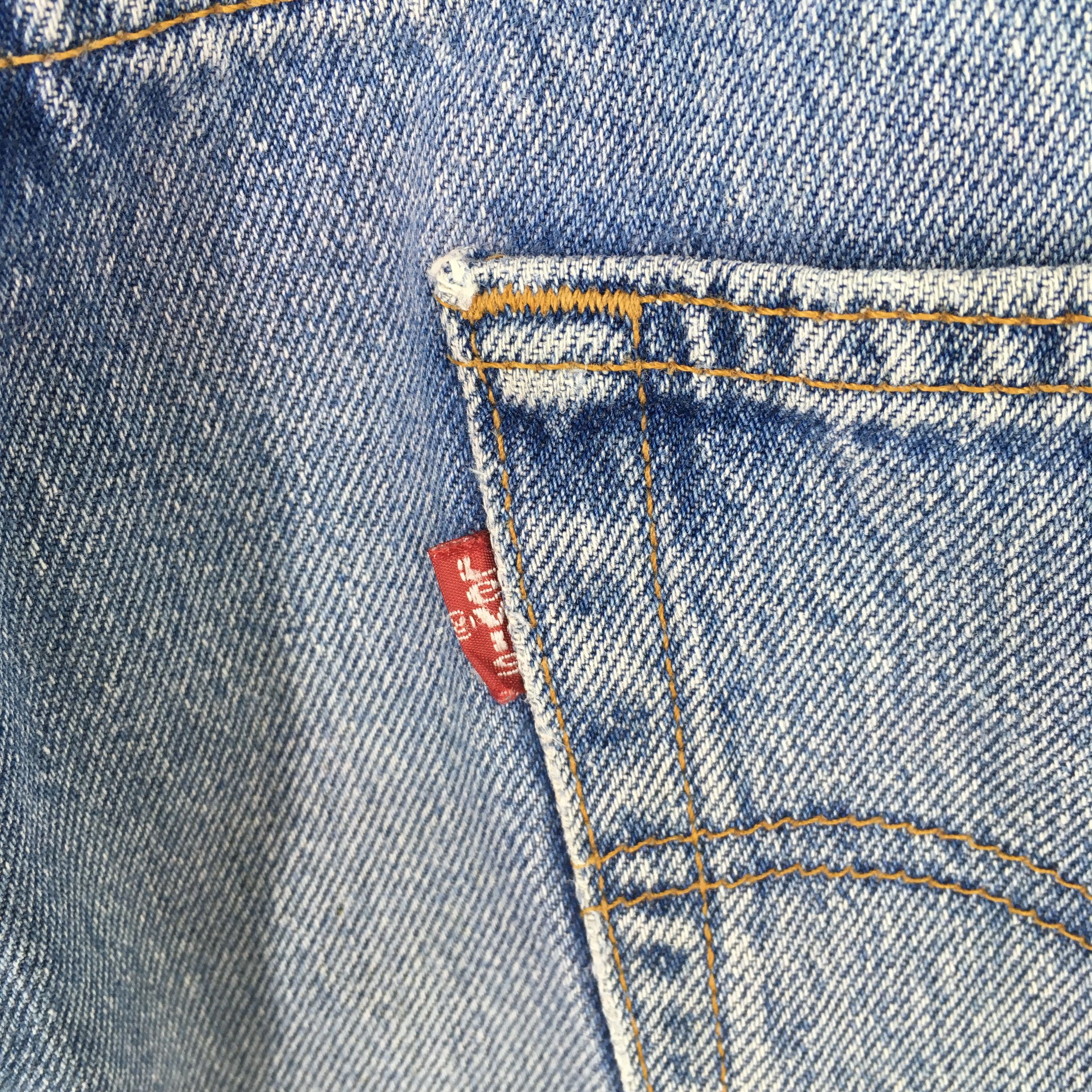 Levi's Size 34x30 Vintage 90s Levi's 501 Distressed Jeans S1430 Size US 34 / EU 50 - 12 Thumbnail