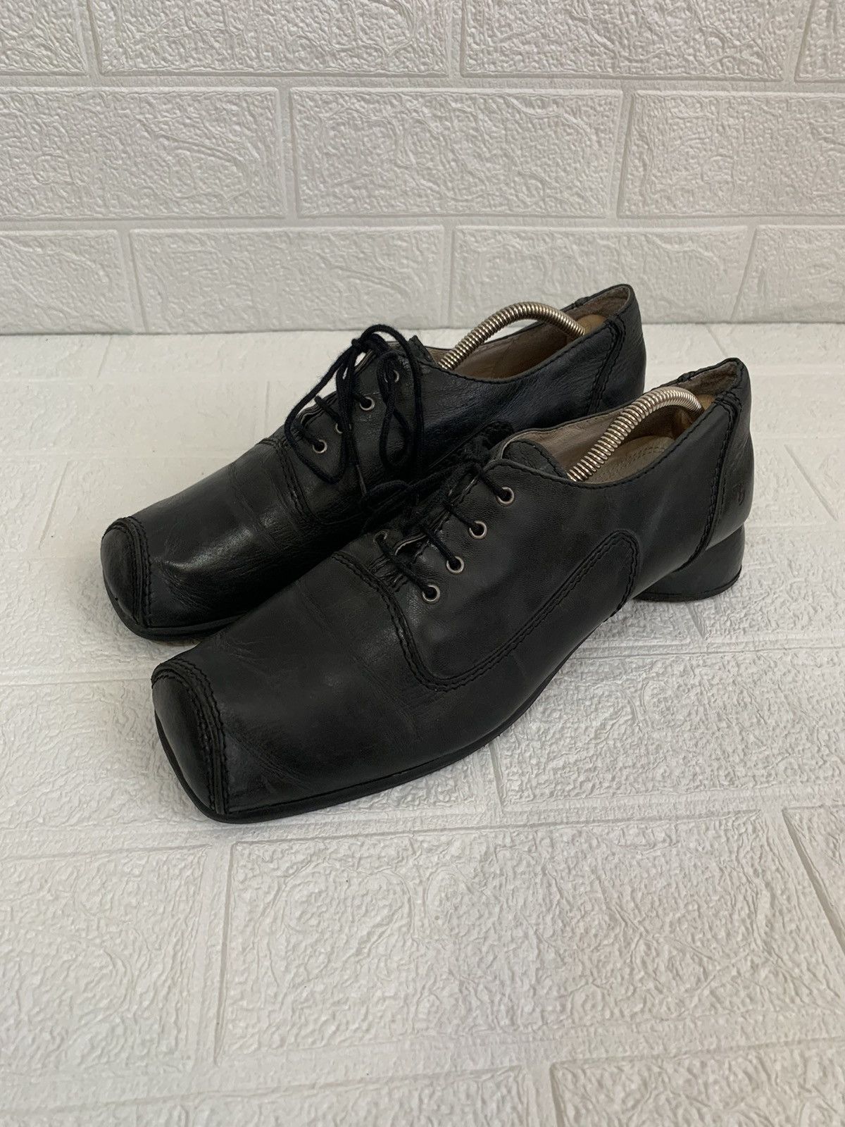Leather × Vintage Rare Avant Garde Woman Heels Vintage Leather Shoes Y2K Style Size US 9.5 / IT 39.5 - 1 Thumbnail