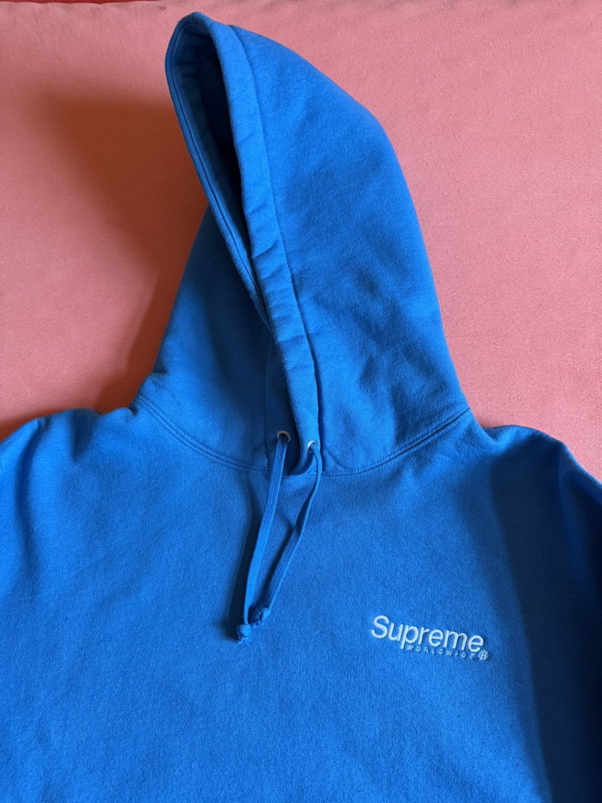 Supreme Supreme Hoodie Worldwide Limited Edition Great Condition Size US M / EU 48-50 / 2 - 2 Thumbnail