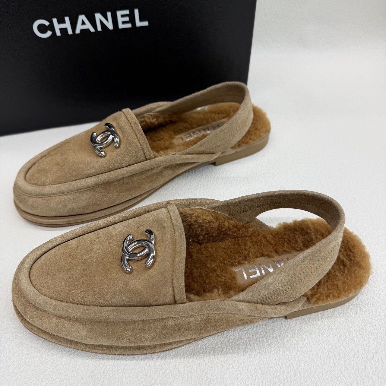 Chanel Chanel Suede Beige Lowtop Sneakers us_6-5 Women Size US 6.5 / IT 36.5 - 1 Thumbnail