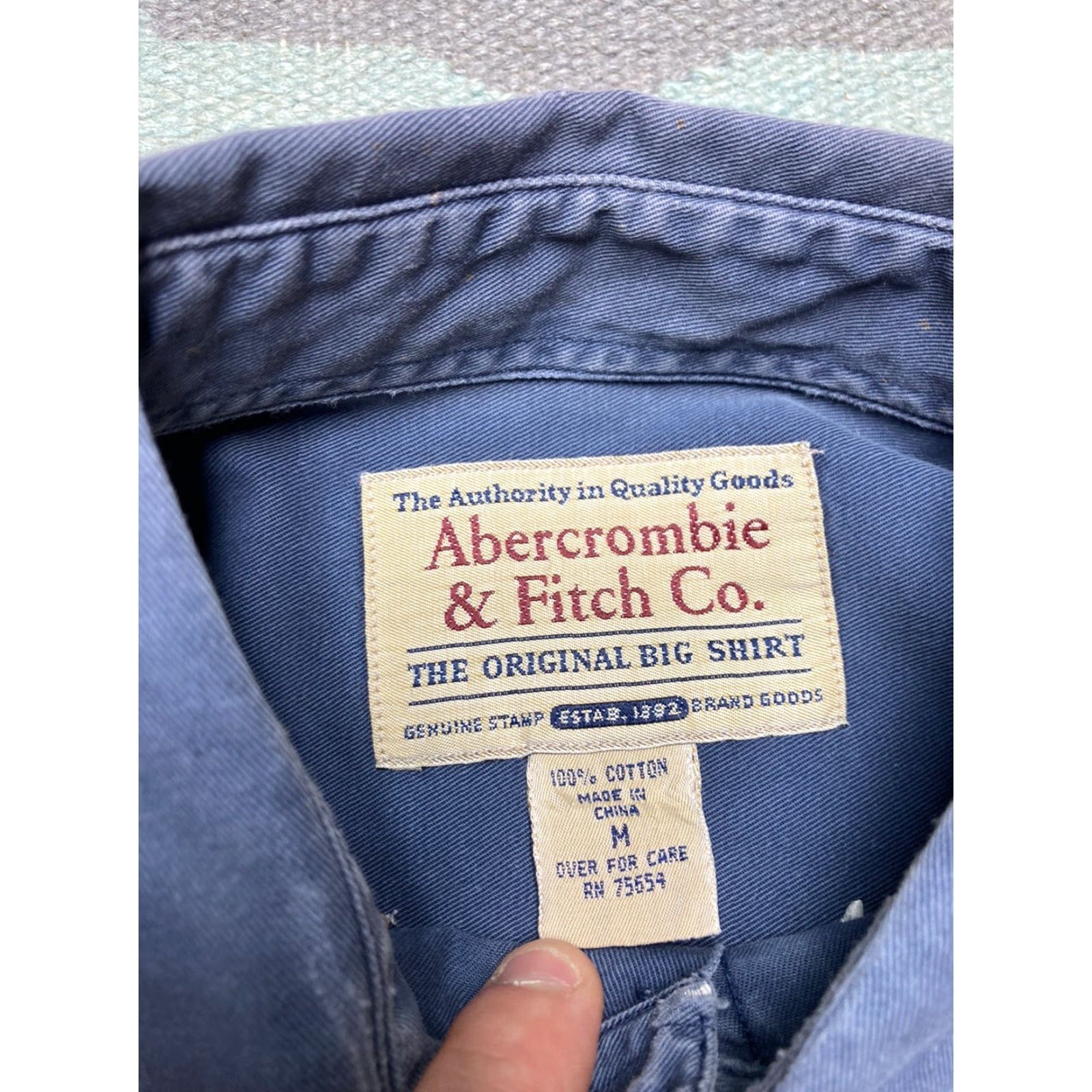 Vintage VINTAGE Abercrombie and fitch Button-Up Shirt Cotton Twill Blue Casual Golf Men’s Medium Size US M / EU 48-50 / 2 - 7 Thumbnail