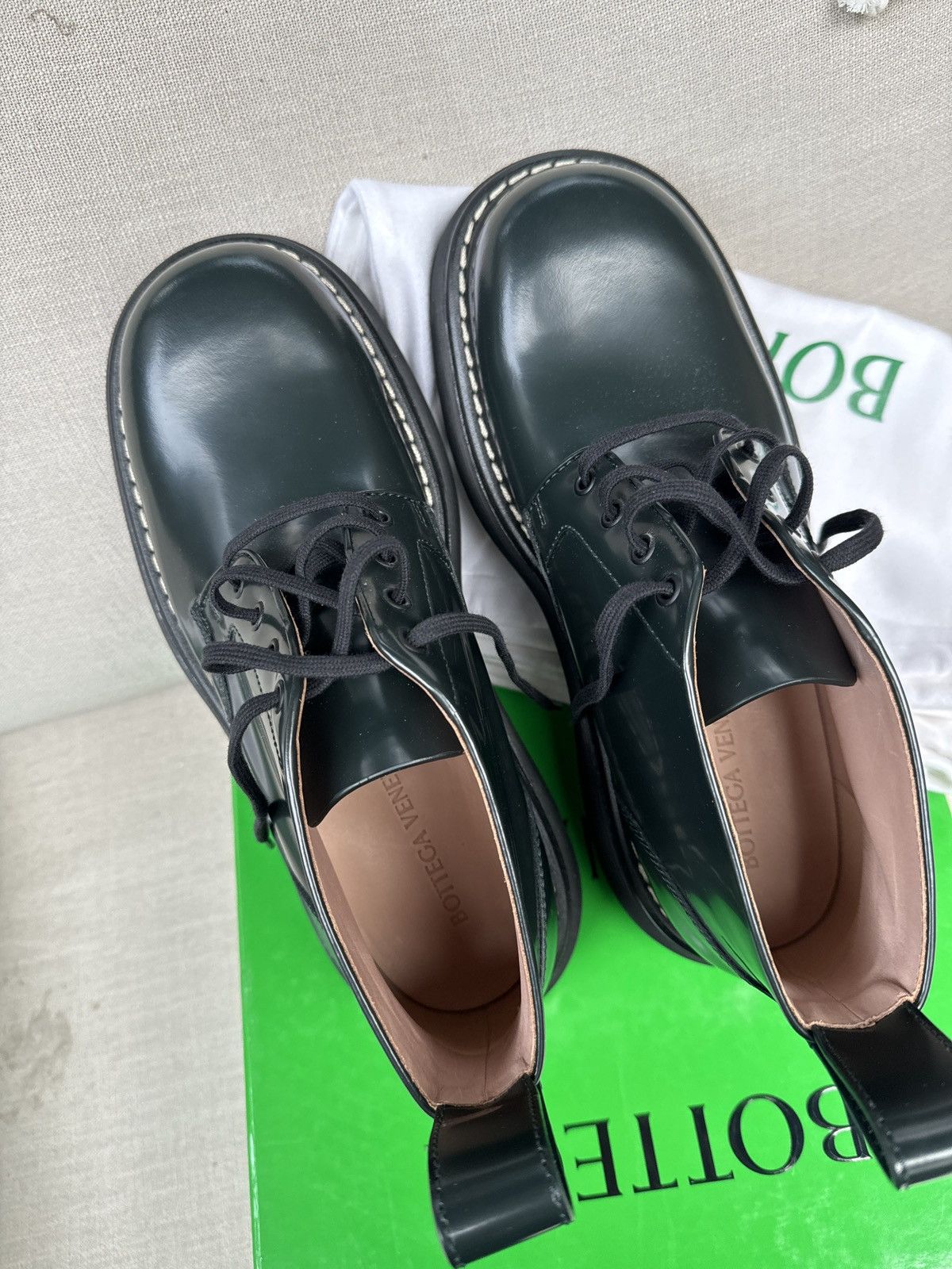 Bottega Veneta New in Box, Dark Green Lace Up Size US 11 / EU 44 - 14 Thumbnail