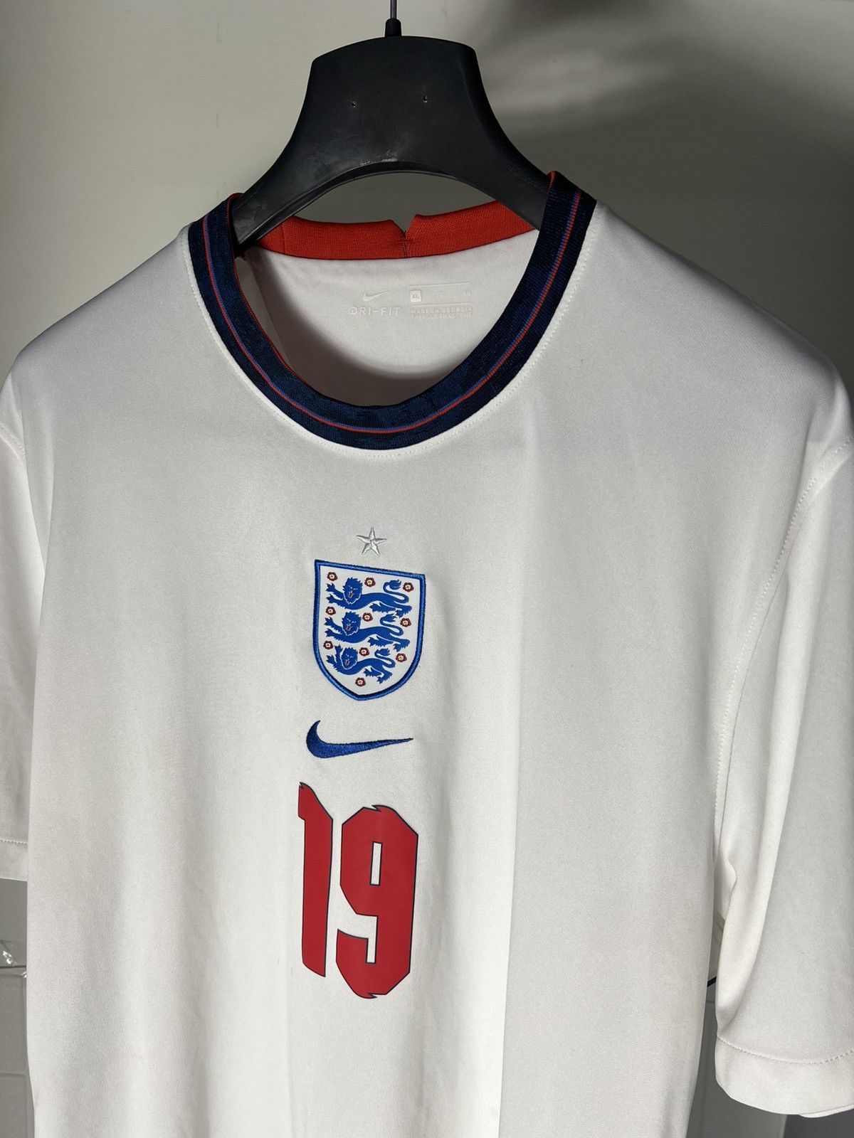 Vintage VERY RARE NIKE ENGLAND RETRO SOCCER JERSEY MANCHESTER Y2K Size US XL / EU 56 / 4 - 5 Thumbnail