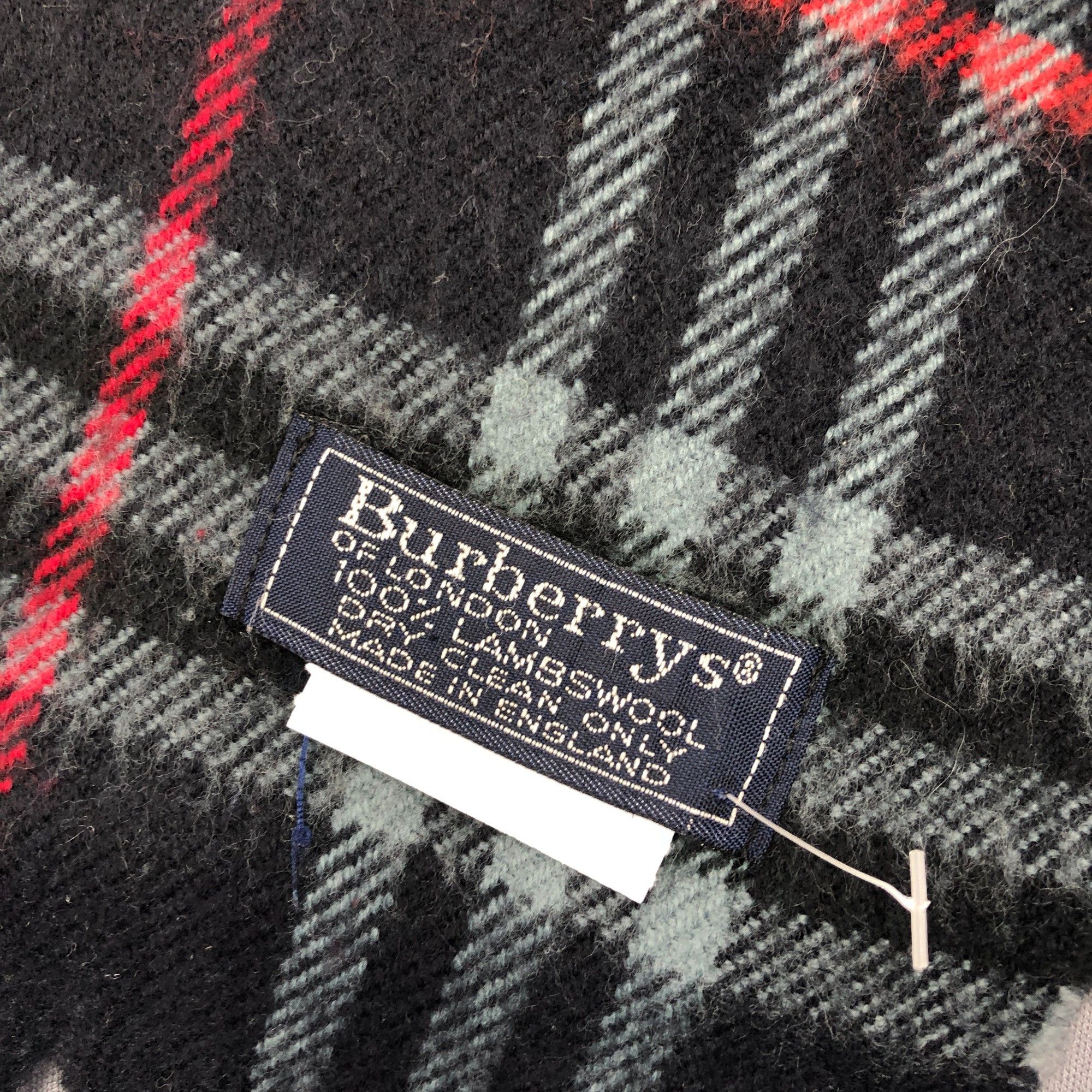 Burberry Vintage Burberry Scarf Muffler Wool Nova Check Winter Size ONE SIZE - 4 Thumbnail
