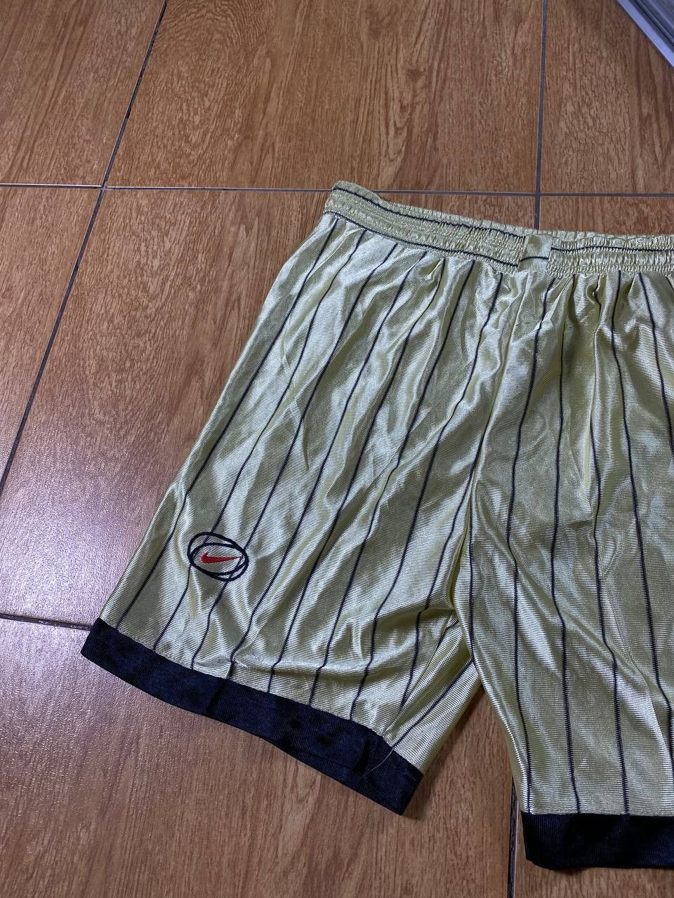 Nike × Vintage Vintage Nike Shorts Size US 32 / EU 48 - 9 Thumbnail