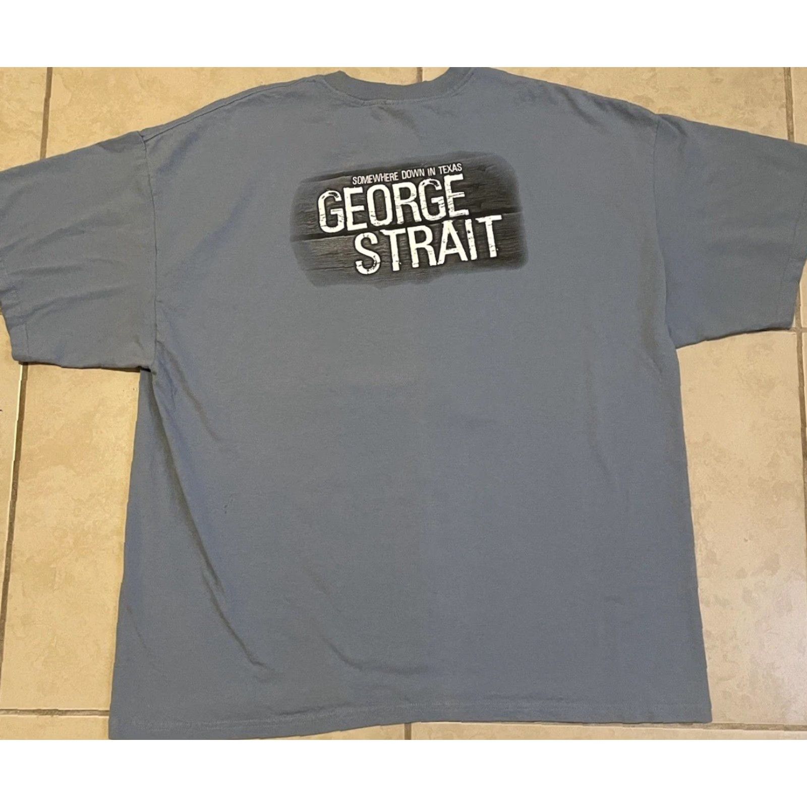 George VINTAGE George Strait Somewhere Down in Texas Faded Promo Shirt 2XLT-Shirt Men 2XL Blue Concert Texas Tour Rock 90s Boys? Size US XXL / EU 58 / 5 - 2 Thumbnail