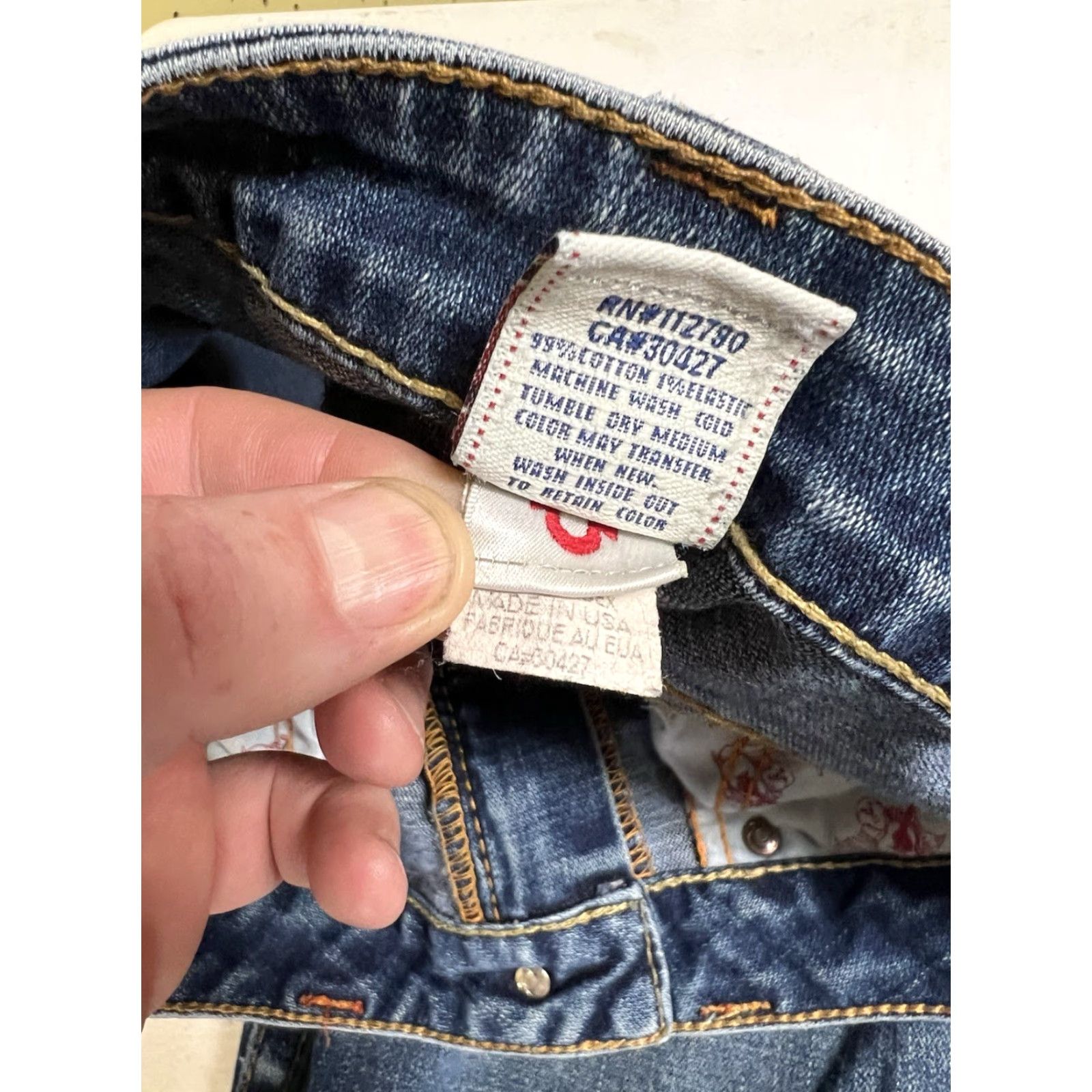 True Religion VINTAGE True Religion Jeans Bootcut Low Rise 30 Mothers Heart Patch Embroidered Logo 5-Pocket Denim Women Women Size 30" / US 8 / IT 44 - 4 Thumbnail