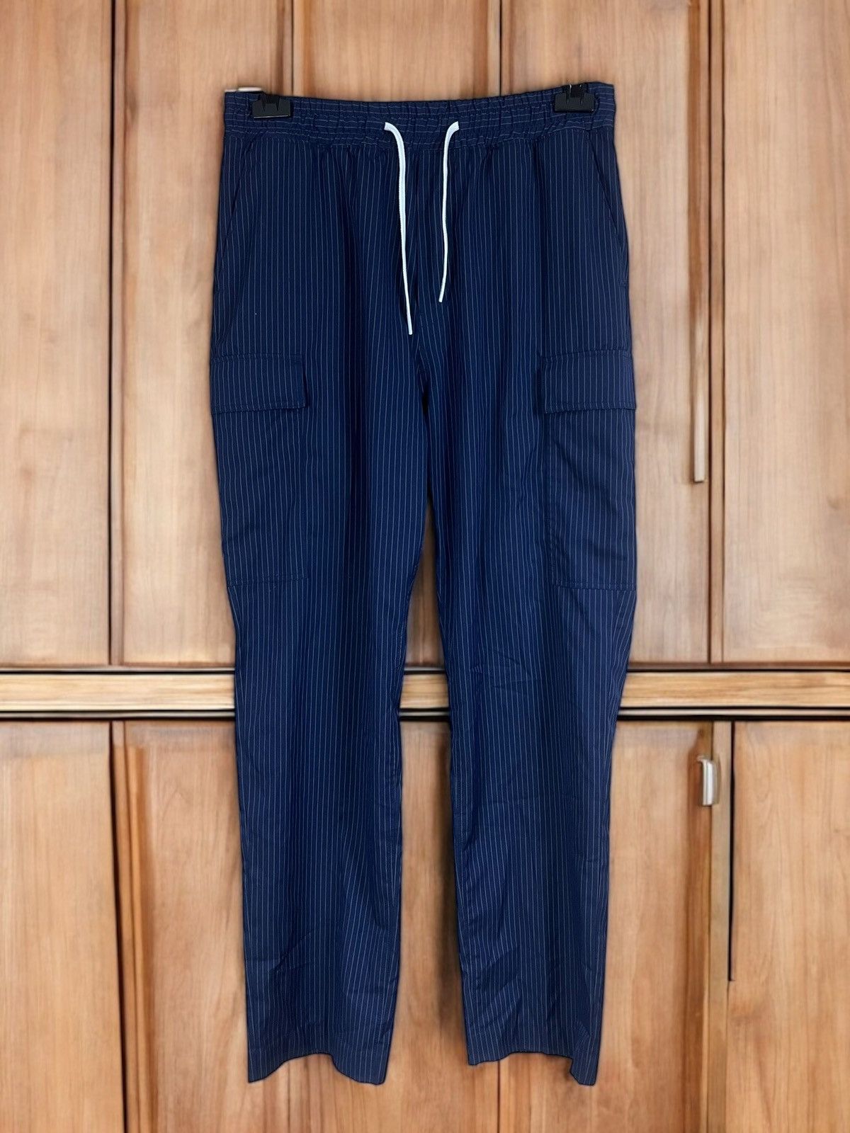 Weekday Weekday Amity Woven Joggers size M new navy blue Size 30" / US 8 / IT 44 - 1 Thumbnail
