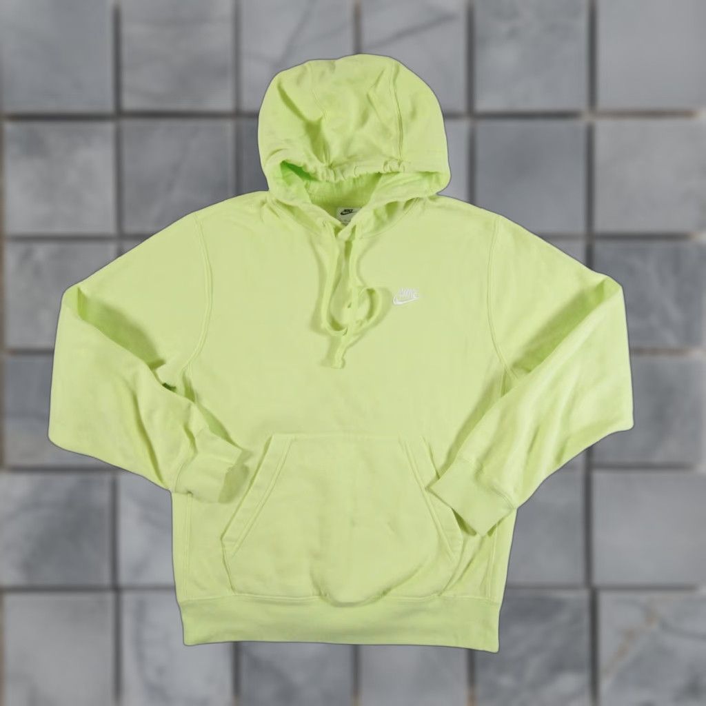 Nike VINTAGE Nike Sweatshirt Mens XS Green Volt Hoodie Pullover Swoosh Adult Sweater XSmall Size US XS / EU 42 / 0 - 1 Thumbnail