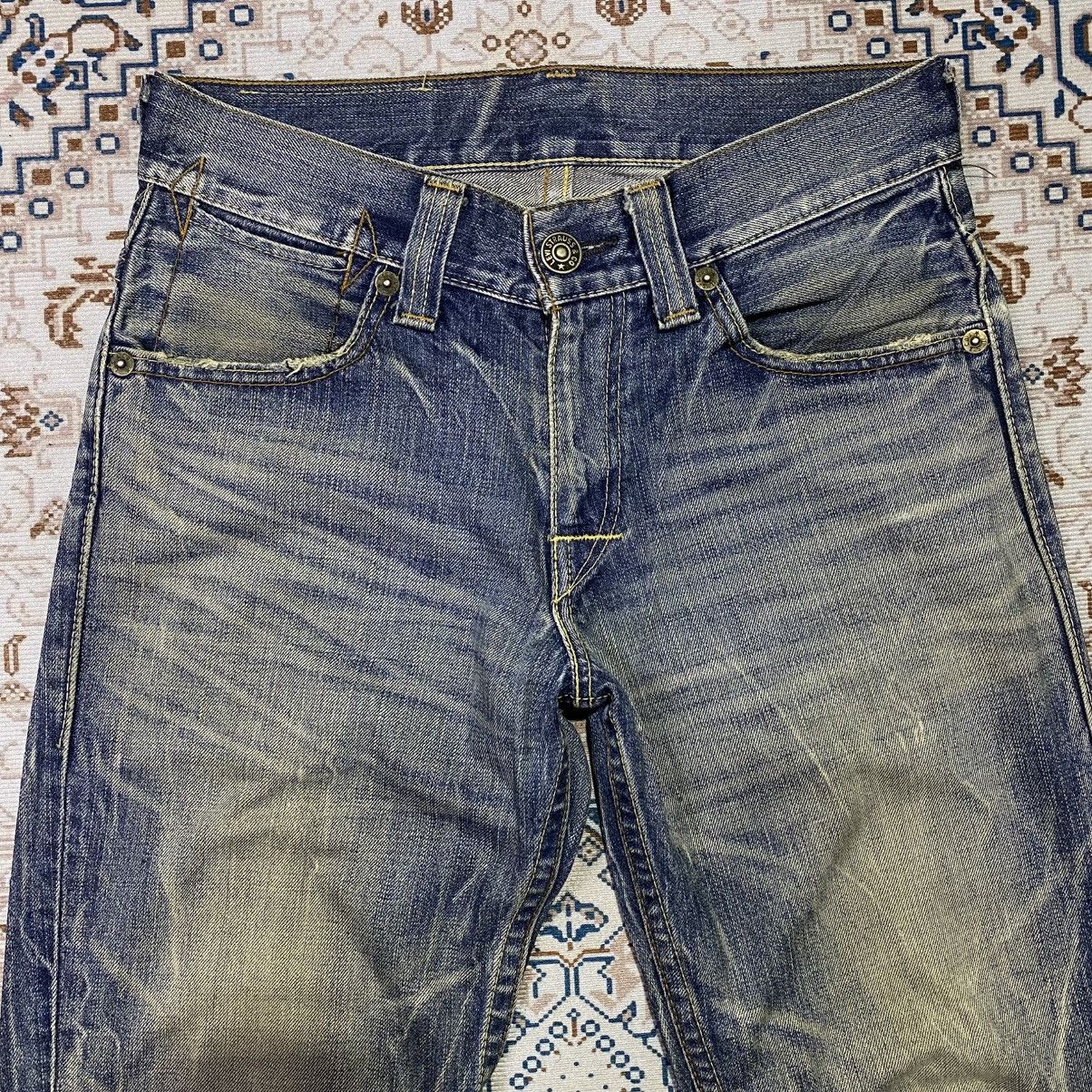 Levi's Vintage Clothing × Vintage 2000s Y2K Levis 502 Distressed Jeans Size US 30 / EU 46 - 3 Thumbnail