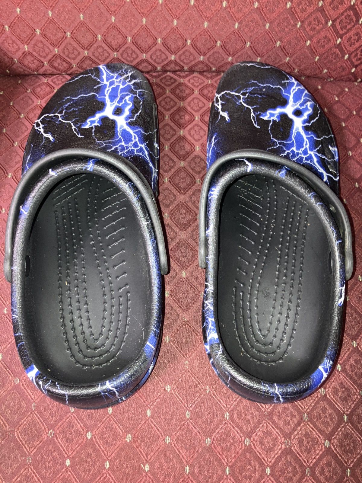 Crocs CROCS LIGHTNING PRINT WITH WIDGETS Size US 9 / EU 42 - 2 Thumbnail