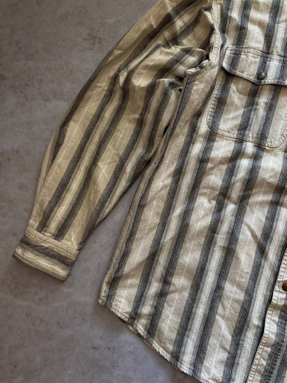 Cowboy Equipment × Vintage × Wrangler Vintage Wrangler Western Wear Shirt Size US L / EU 52-54 / 3 - 3 Thumbnail