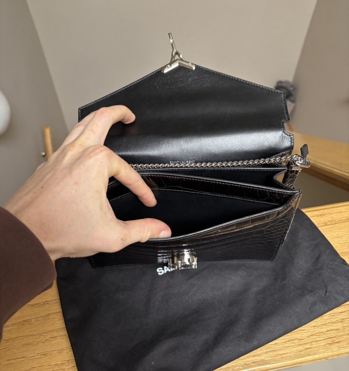 Saint Laurent Paris $25k Retail - Saint Laurent Crocodile Black Cassandra Bag Size ONE SIZE - 9 Thumbnail