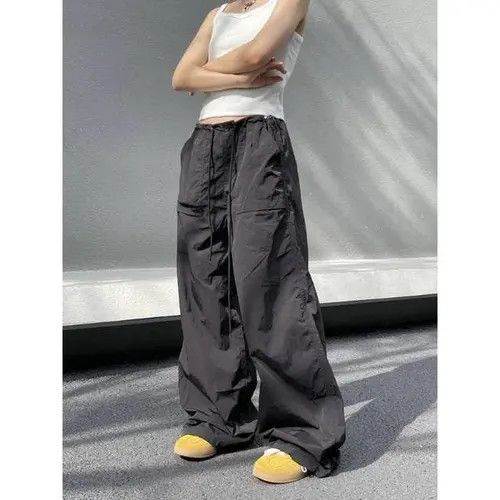 image of Vintage Women's Stylish Wide Cargo Pants in Dark Grey (Size 28)