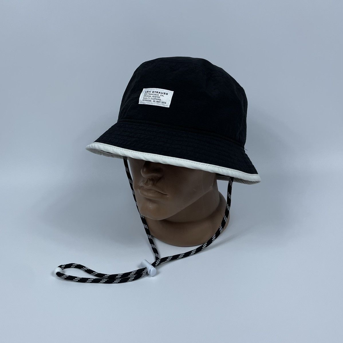 Levi's Levi’s Bucket Hat Size ONE SIZE - 1 Thumbnail