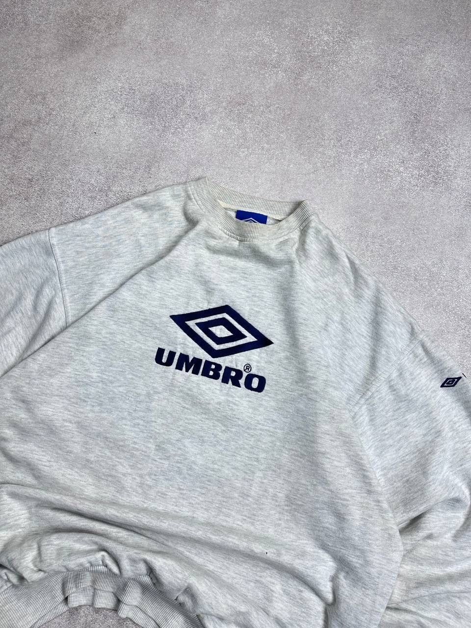 Umbro Vintage 90s Umbro Big Logo Boxy Sweatshirt L Size US L / EU 52-54 / 3 - 2 Thumbnail