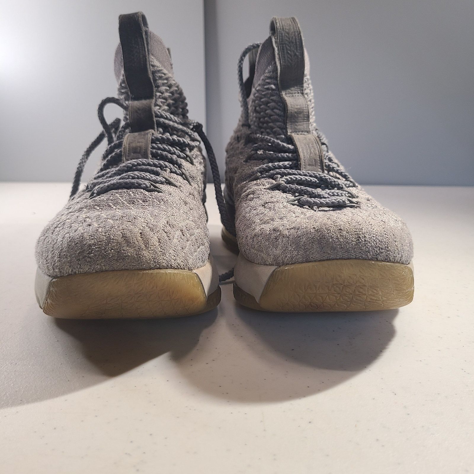 Nike Nike Lebron XV 15 High Top Shoes Sneakers Wolf Gray City 6Y Size US 6 / EU 39 - 3 Thumbnail