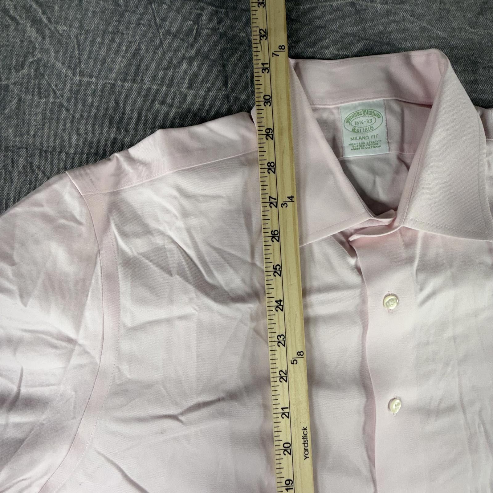 Brooks Brothers Brooks Brothers Shirt Men's 16 1/2 Pink Milano Fit Button Up Size US L / EU 52-54 / 3 - 3 Thumbnail