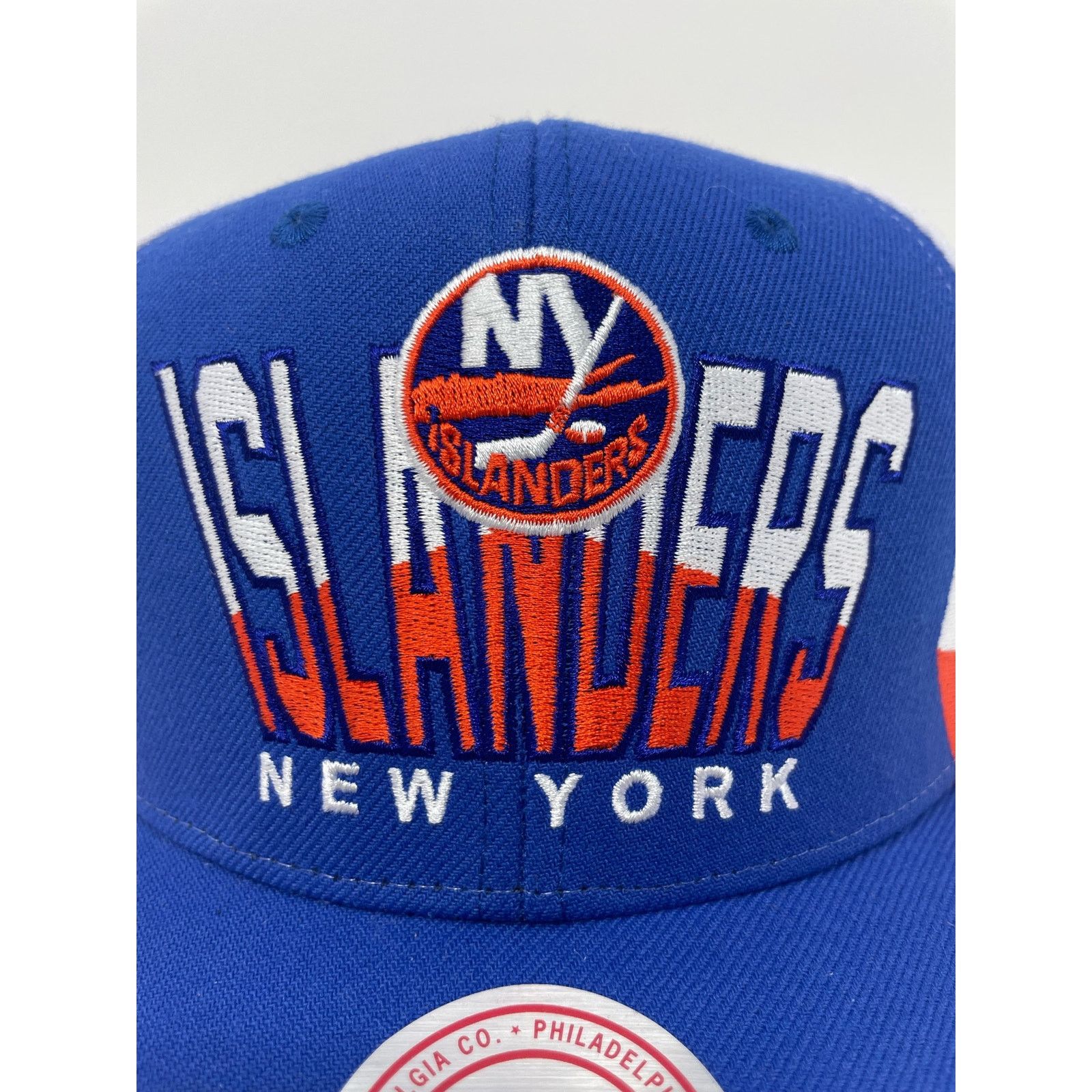 Mitchell & Ness New York Islanders Retrodome Snapback Hat Mitchell & Ness Size ONE SIZE - 2 Thumbnail