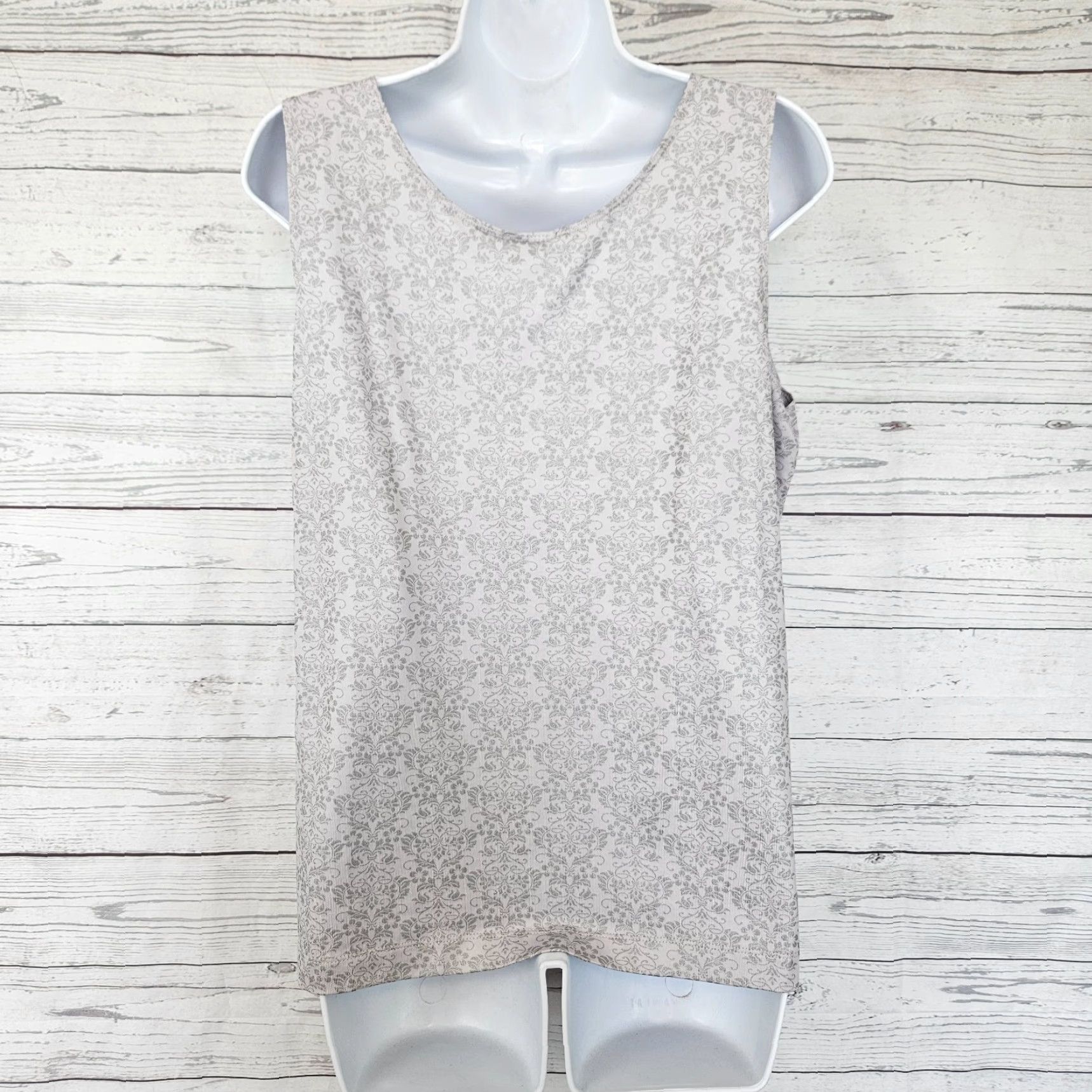 Vintage Chicos Womens Tank Top Sz Large Gray Silver Damask Print Scoop Neck Shirt Women L Tank]] Size L / US 10 / IT 46 - 3 Thumbnail