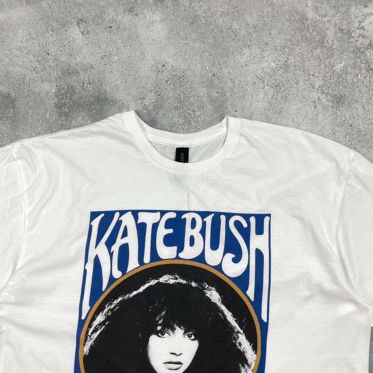 Band Tees Kate Bush Music T Shirt White Size XL Size US XL / EU 56 / 4 - 4 Thumbnail