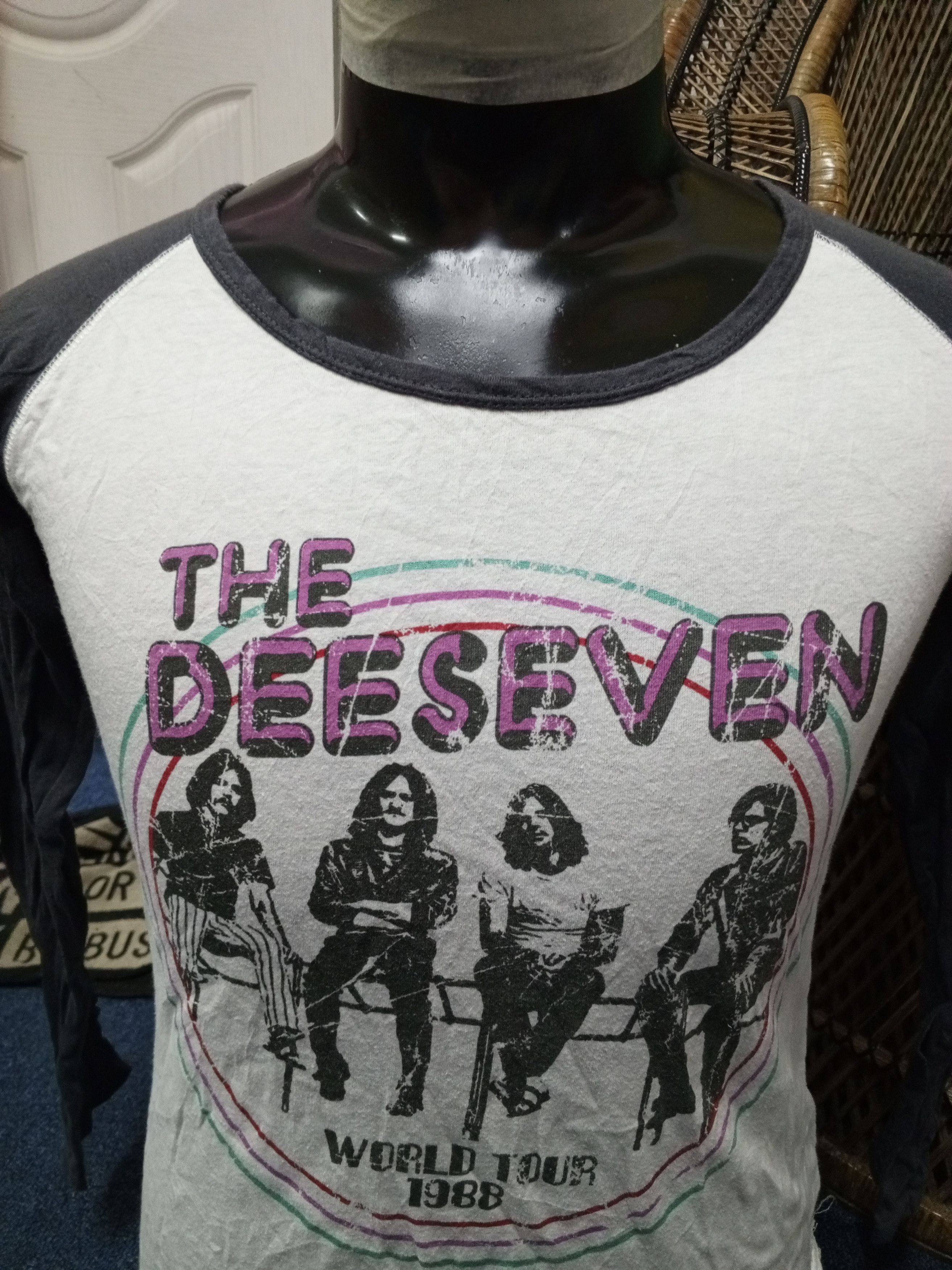 Band Tees Women long sleeve band the deeseven Size S / US 4 / IT 40 - 4 Thumbnail