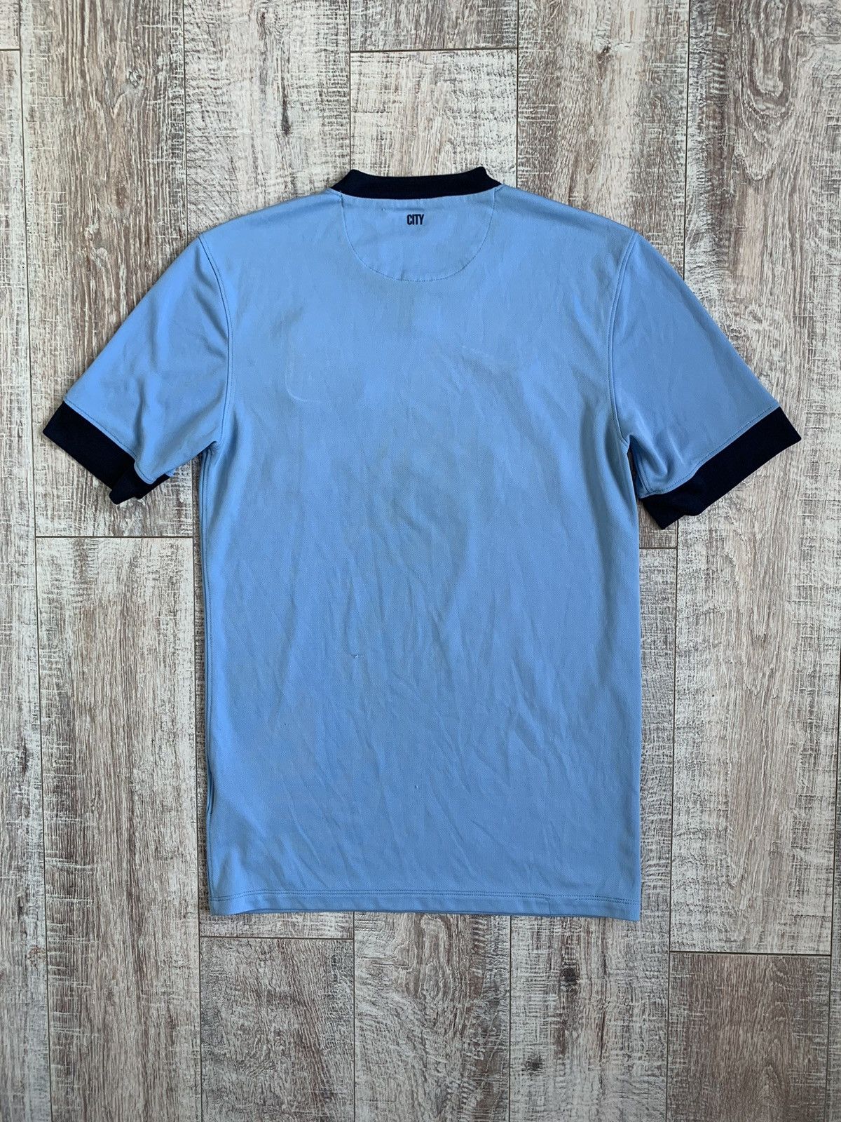 Nike × Vintage Vintage Nike Manchester city soccer jersey T shirt Size US S / EU 44-46 / 1 - 9 Thumbnail