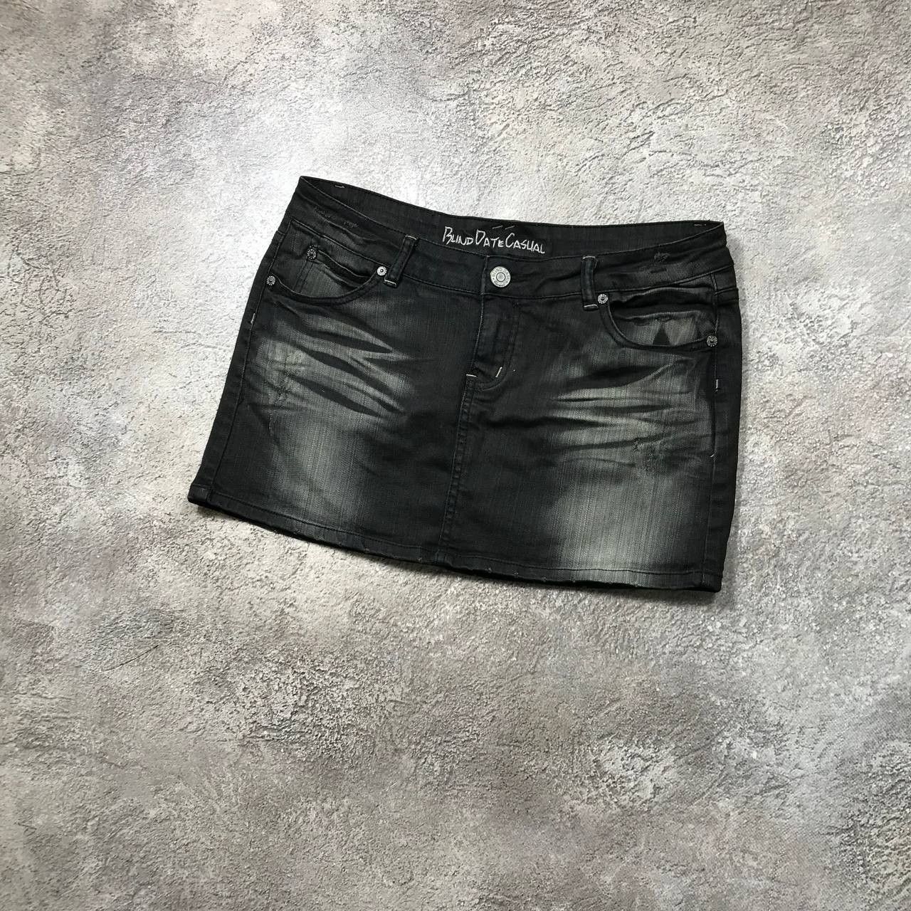 Vintage Y2K Faded Black Mini Skirt Distressed Streetwear Baggy 31 Size 31" - 2 Thumbnail