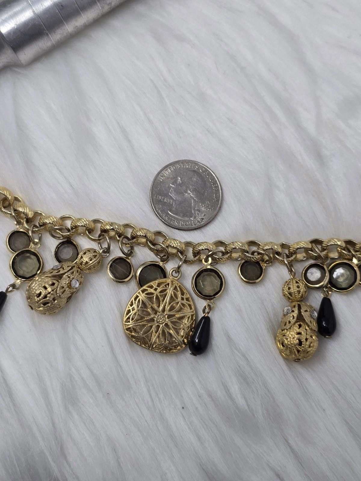 Other Vintage Gold Tone Charm Bracelet Black Glass Dangle Size ONE SIZE - 3 Thumbnail