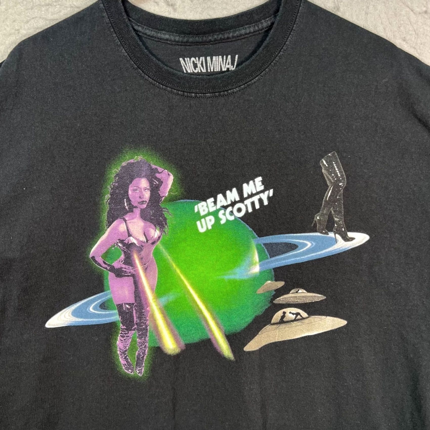 Vintage Nicki Minaj Beam Me Up Scotty Graphic T-Shirt Mens XXL Black 100% Cotton Size US XXL / EU 58 / 5 - 4 Thumbnail