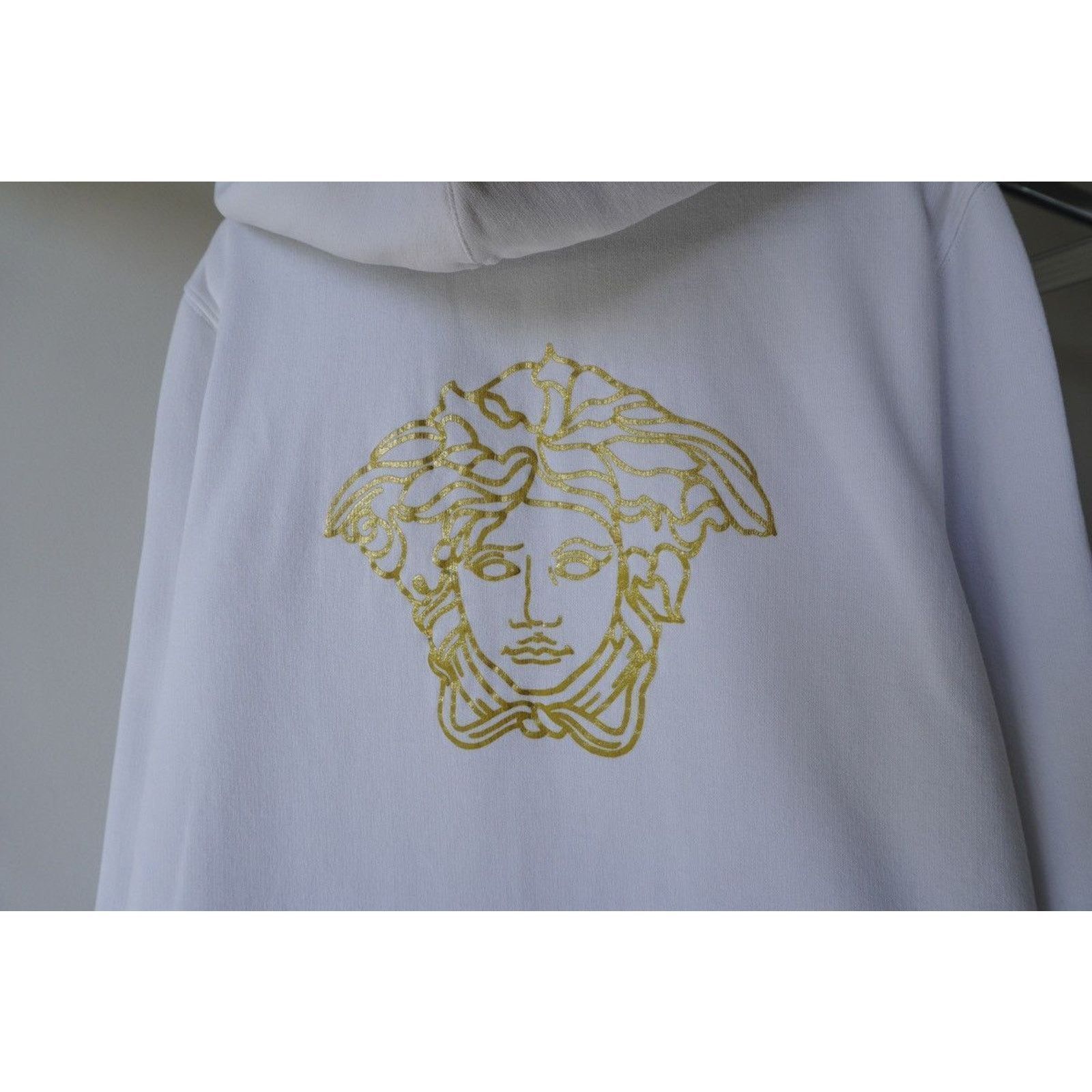Versace Versace big gold medusa white zip hoodie Size US S / EU 44-46 / 1 - 7 Thumbnail