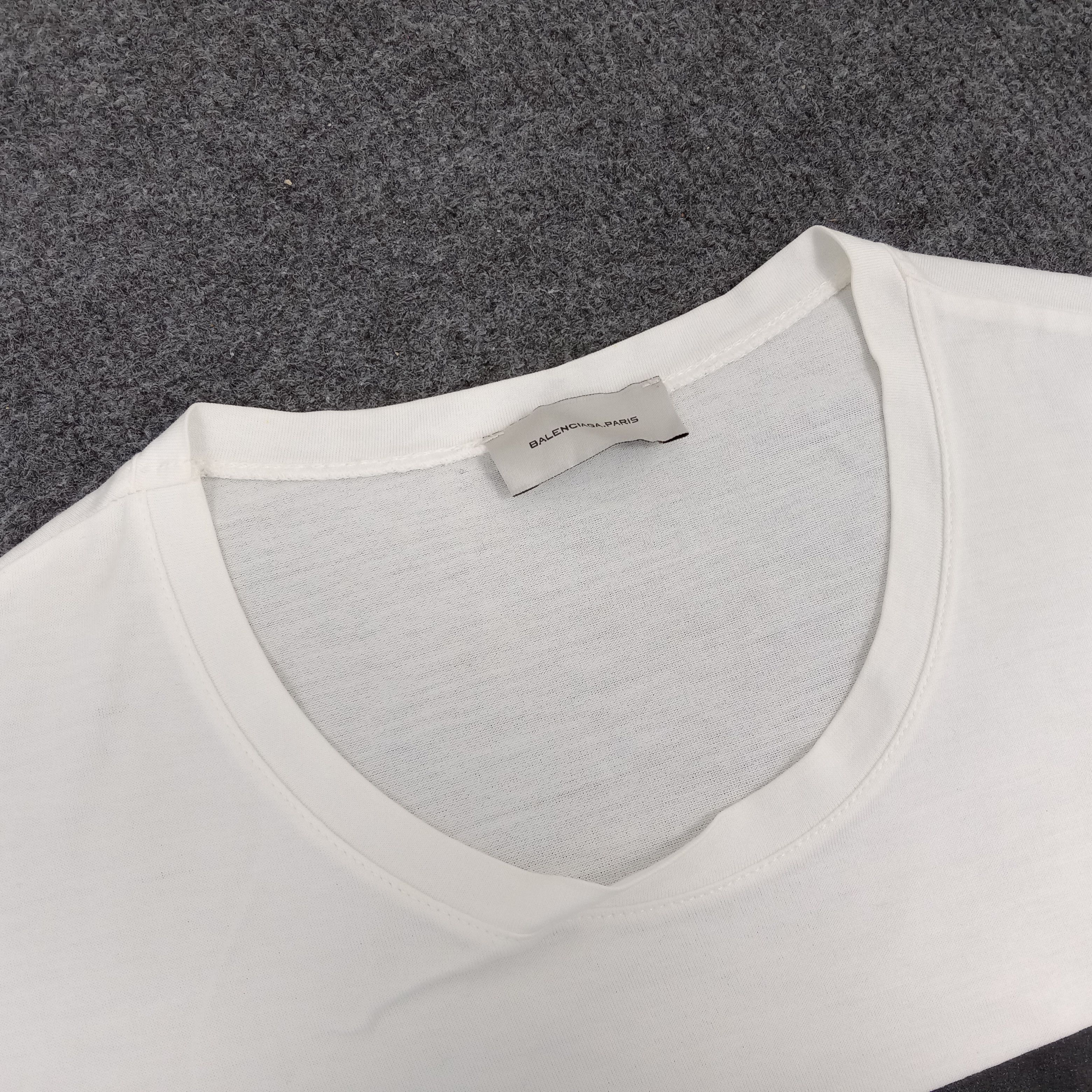 Balenciaga Balenciaga Paris Luxury Italian Brand Tshirt Size US M / EU 48-50 / 2 - 3 Thumbnail