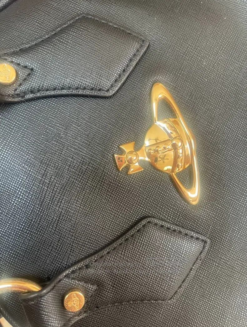Vivienne Westwood Vivienne Westwood size os Cross grain golden Saturn bowling Size ONE SIZE - 9 Thumbnail