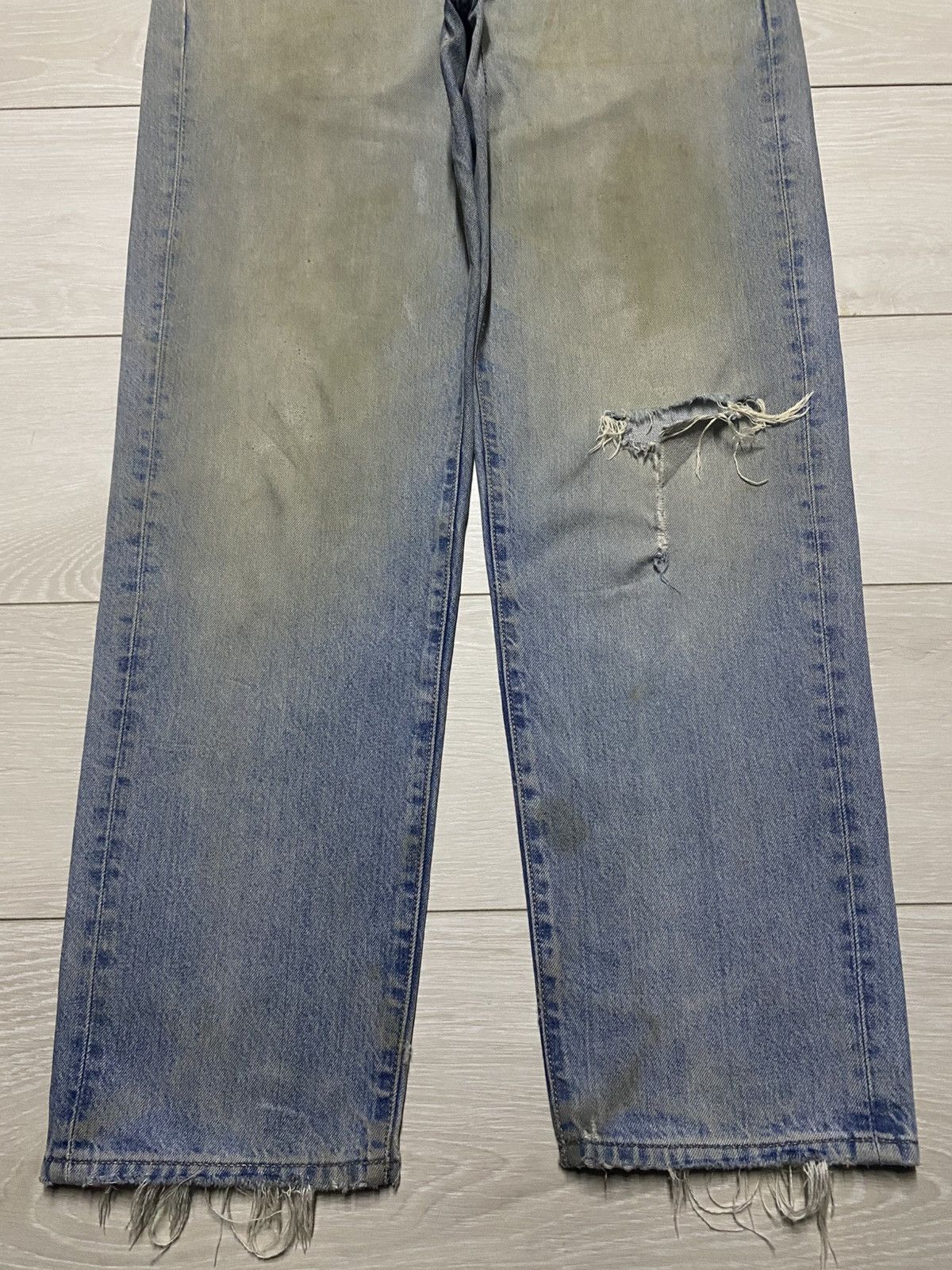 Uniqlo Vintage Japanese Uniqlo Grunge Distressed Tappered Leg Jeans Size US 34 / EU 50 - 5 Thumbnail